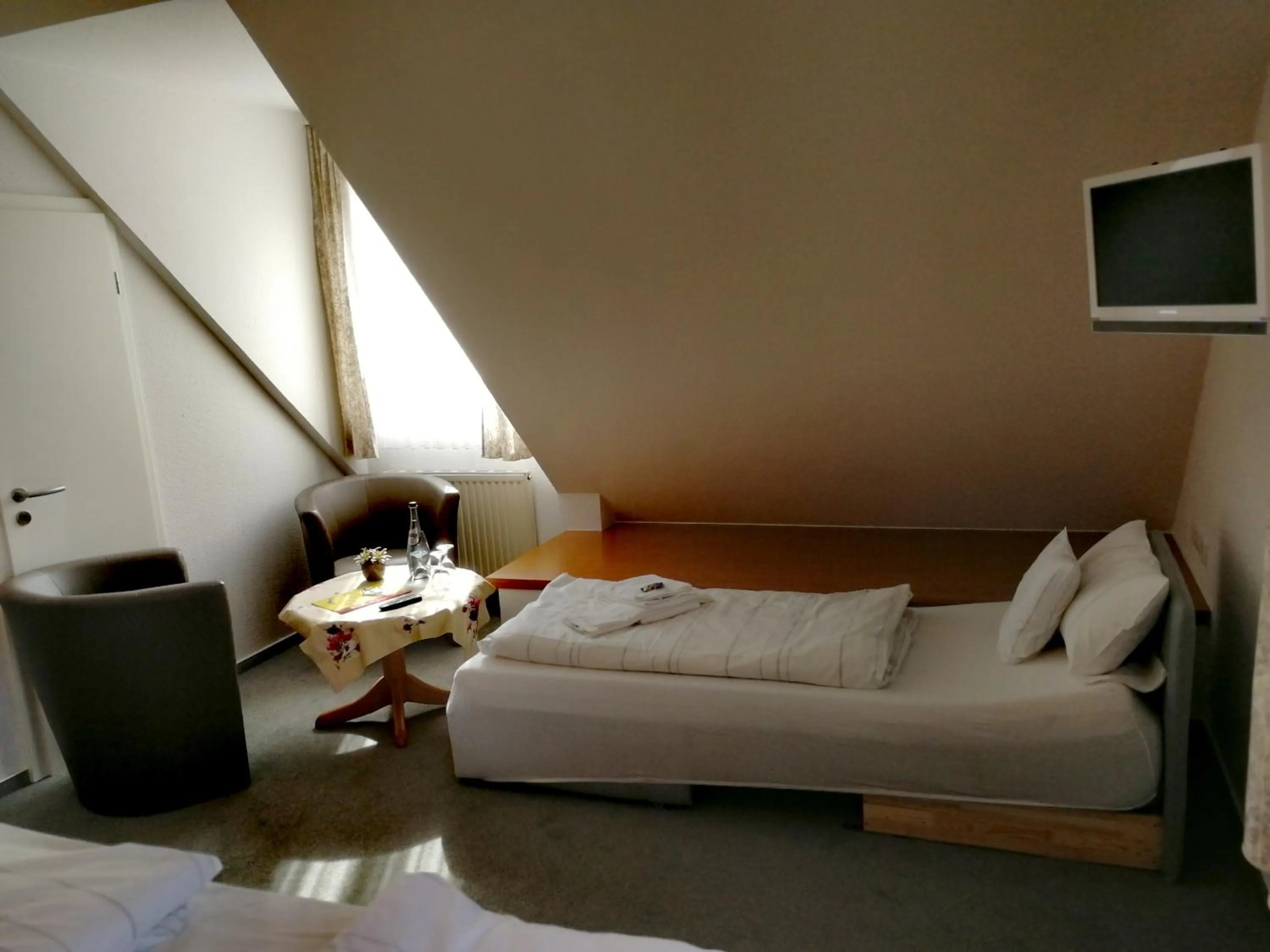 Bed in Hotel & Gasthaus Zum Domkreuger