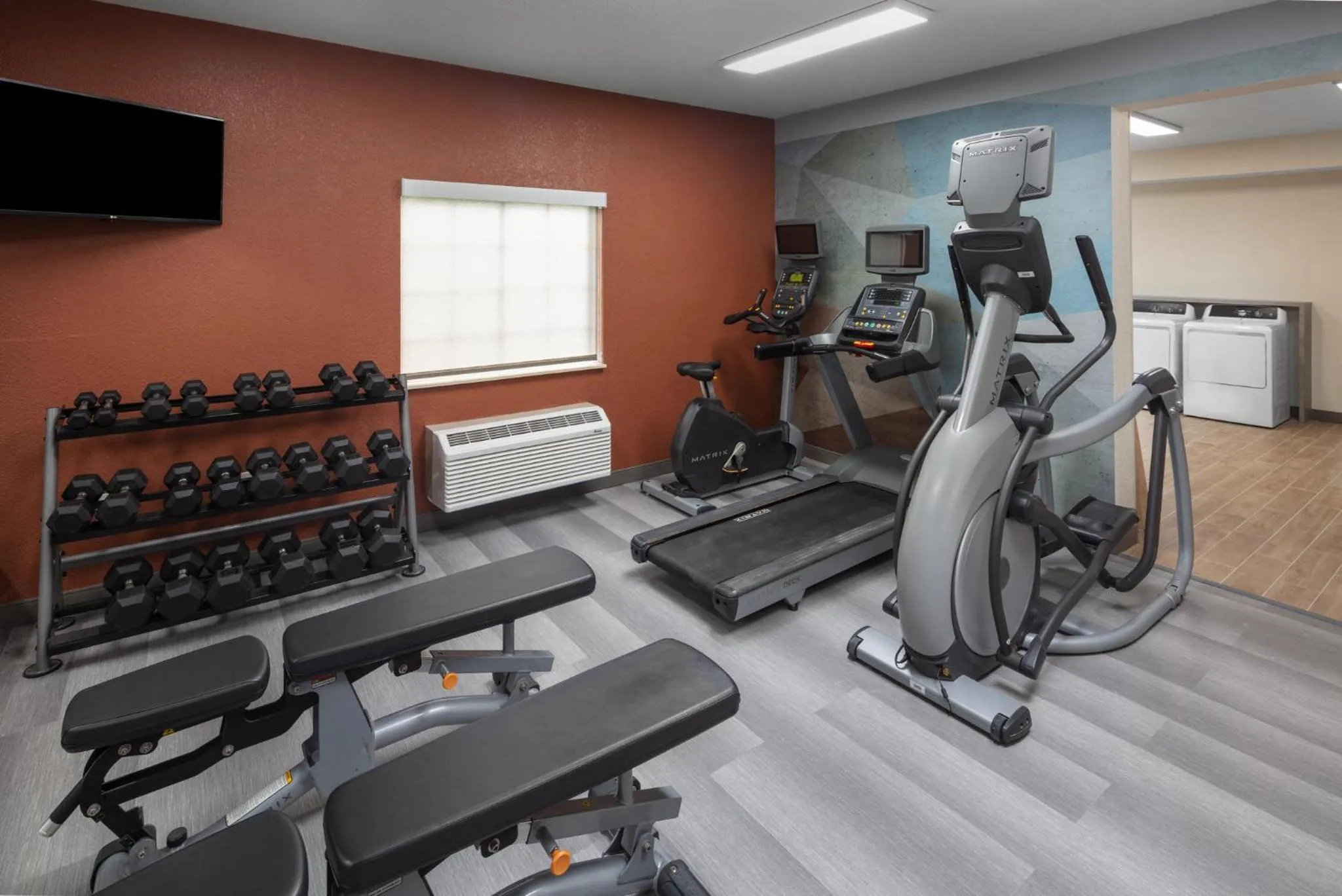 Fitness centre/facilities in Candlewood Suites St. Robert by IHG