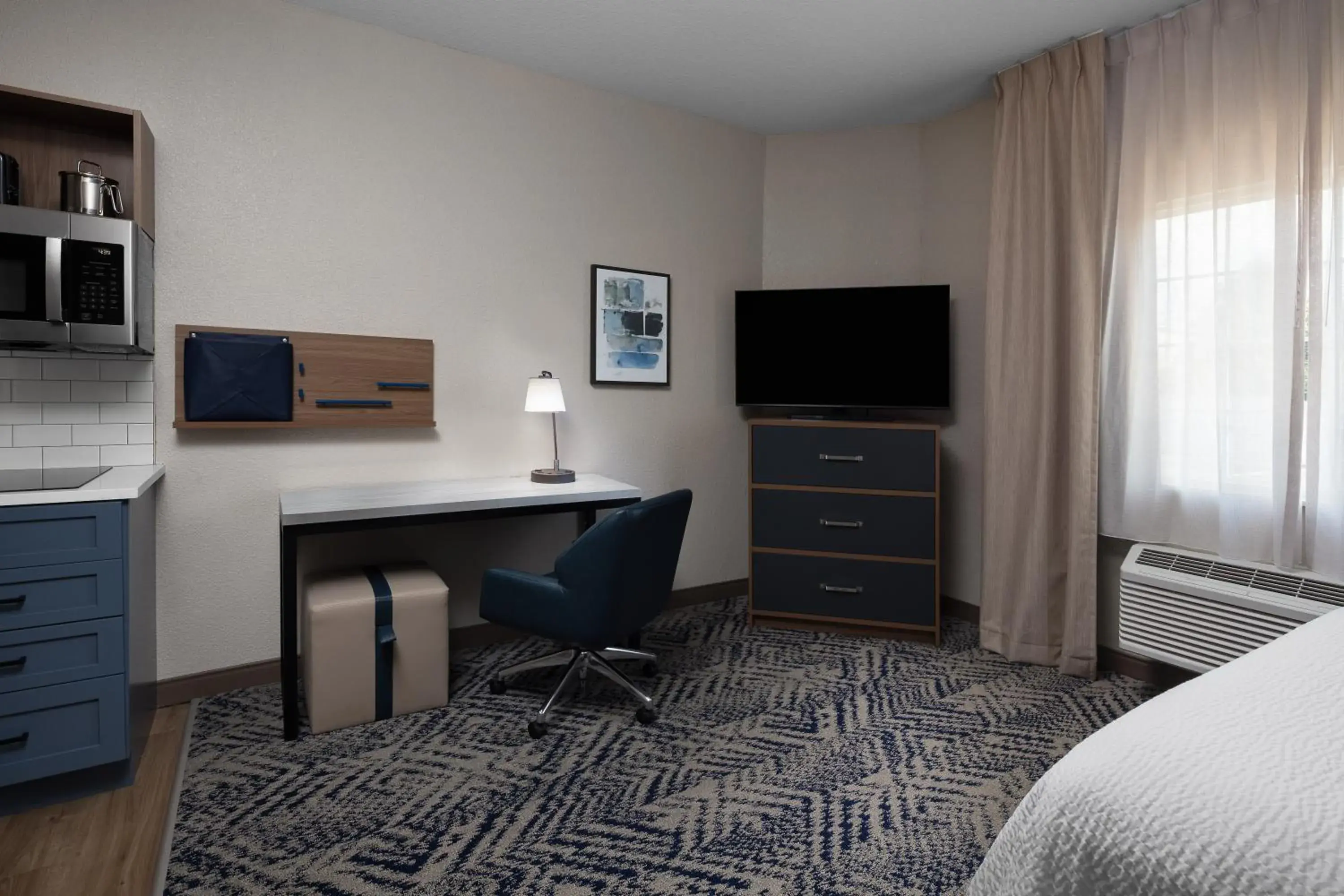 Standard Studio Suite in Candlewood Suites St. Robert by IHG Standard Studio Suite in Candlewood Suites St. Robert by IHG
