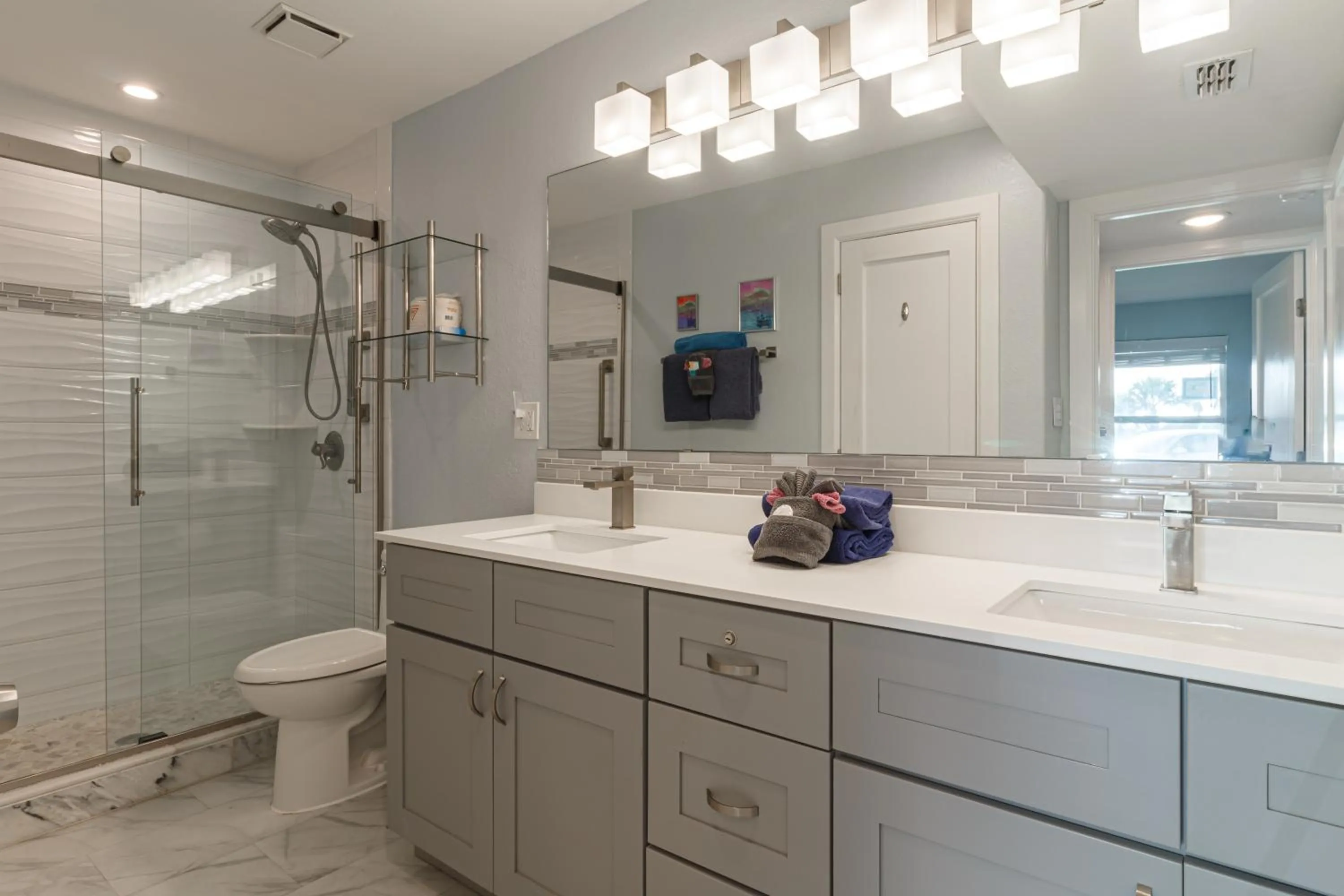 Executive Keys Condominiums on the Beach