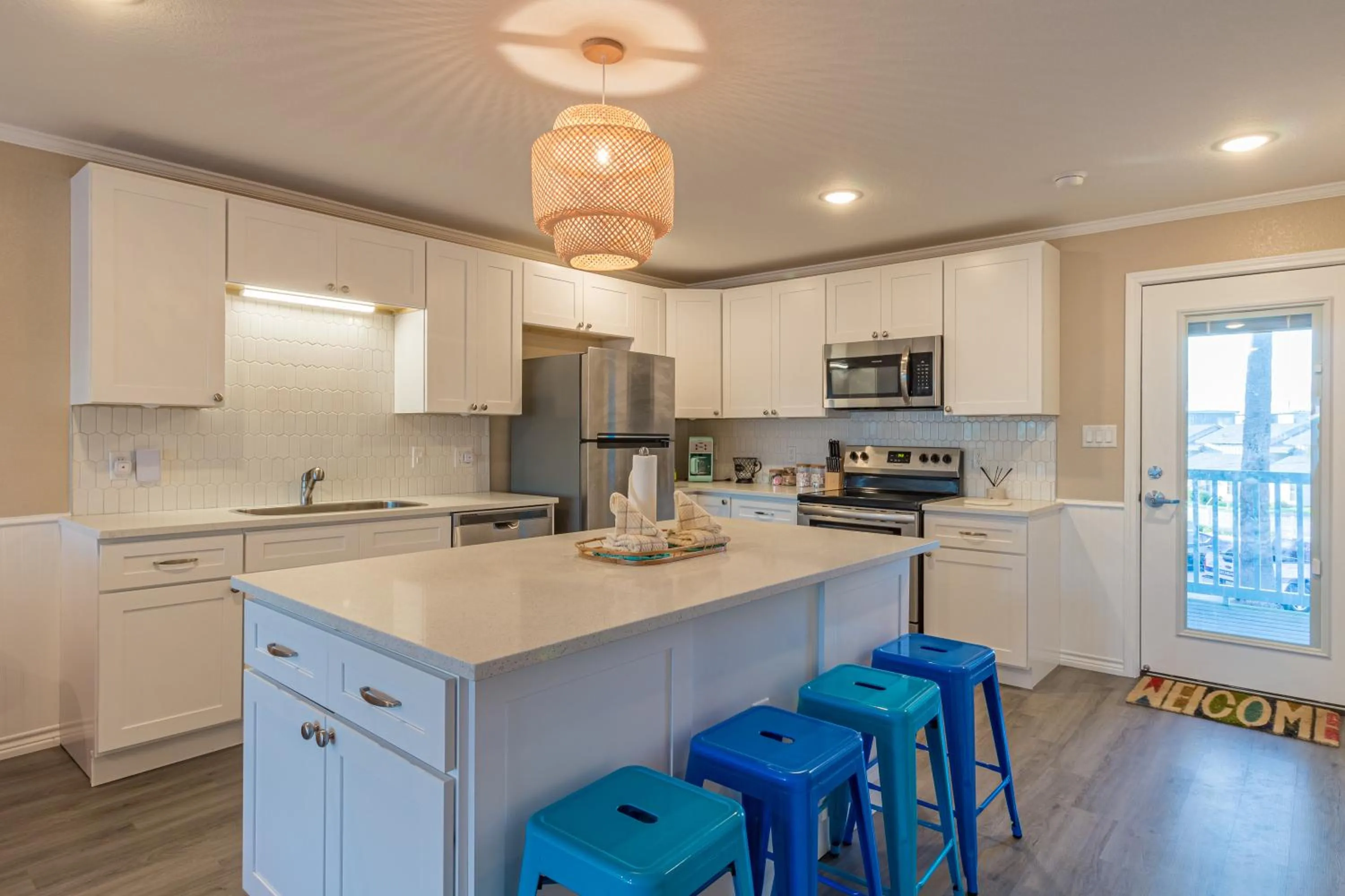 Executive Keys Condominiums on the Beach