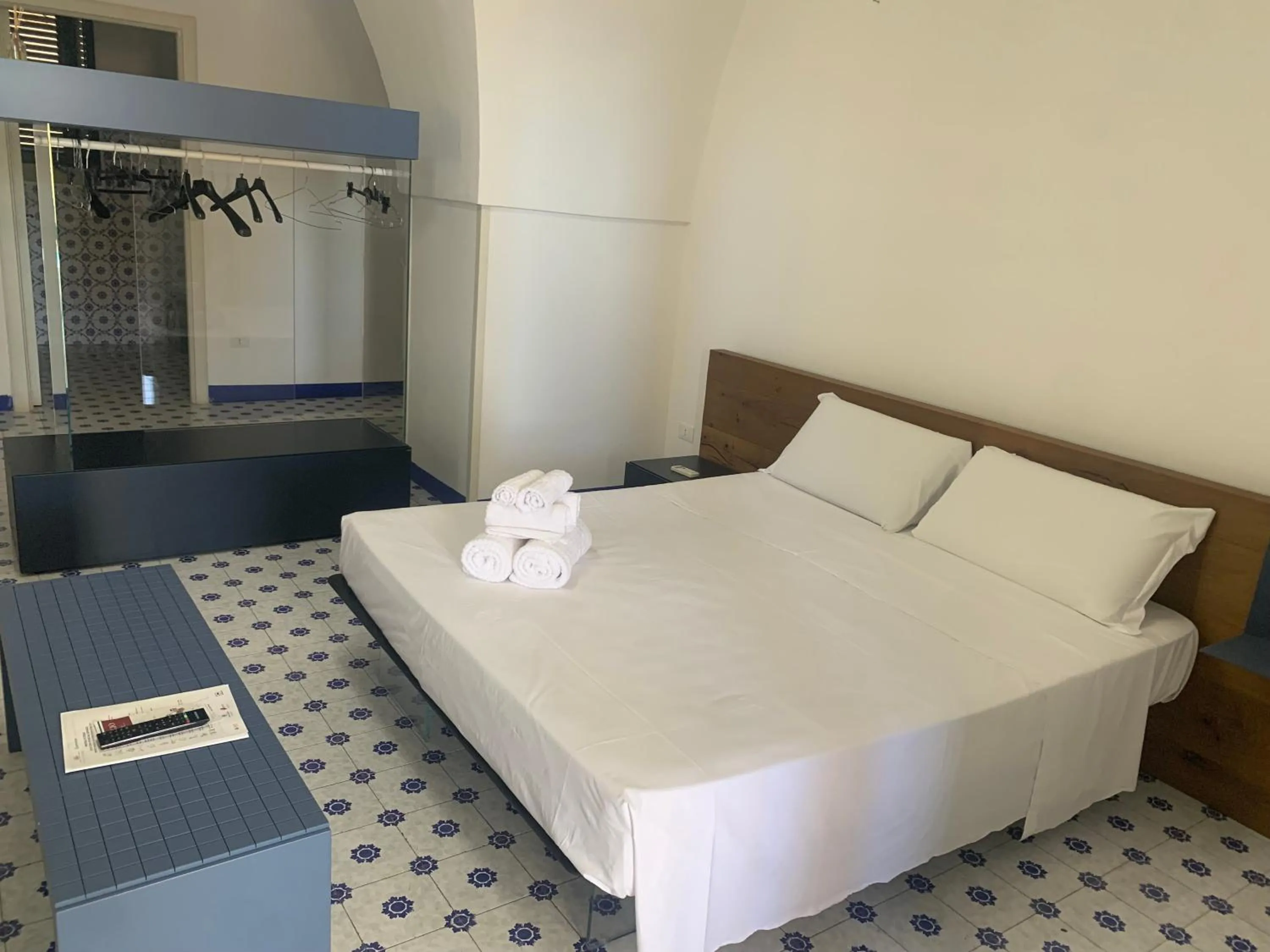 Bedroom, Bed in Villa Cesarea Dimora di Charme