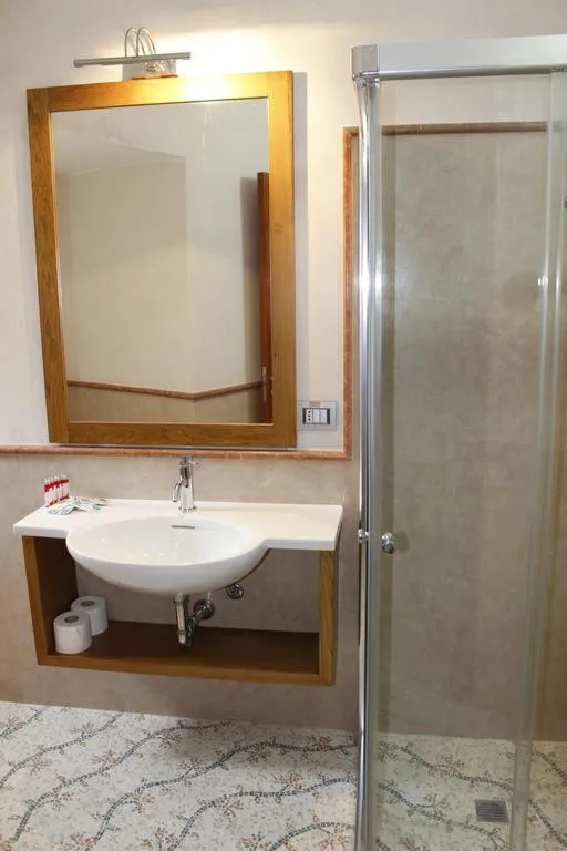 Bathroom in Villa Cesarea Dimora di Charme