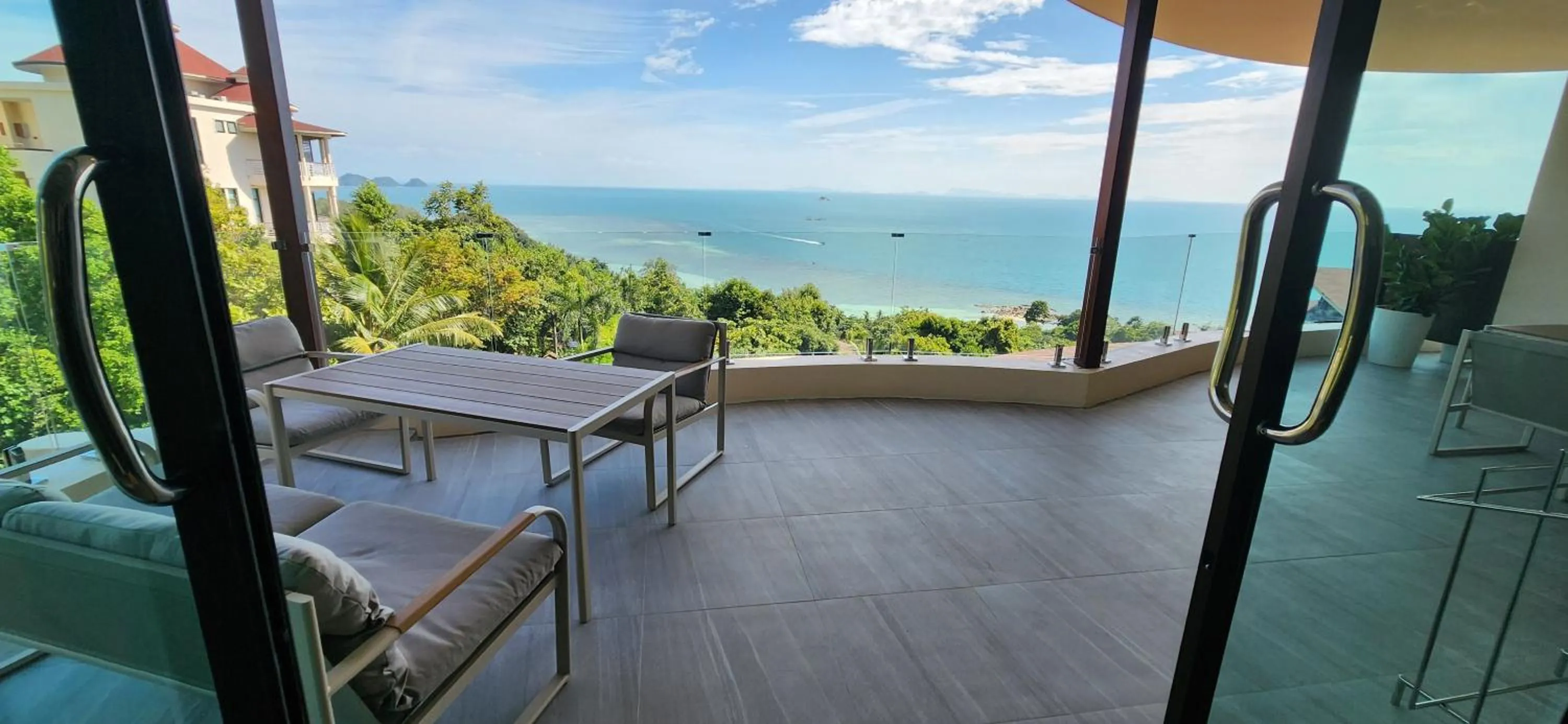 Sea view in Sunset Hill Boutique Resort Koh Phangan