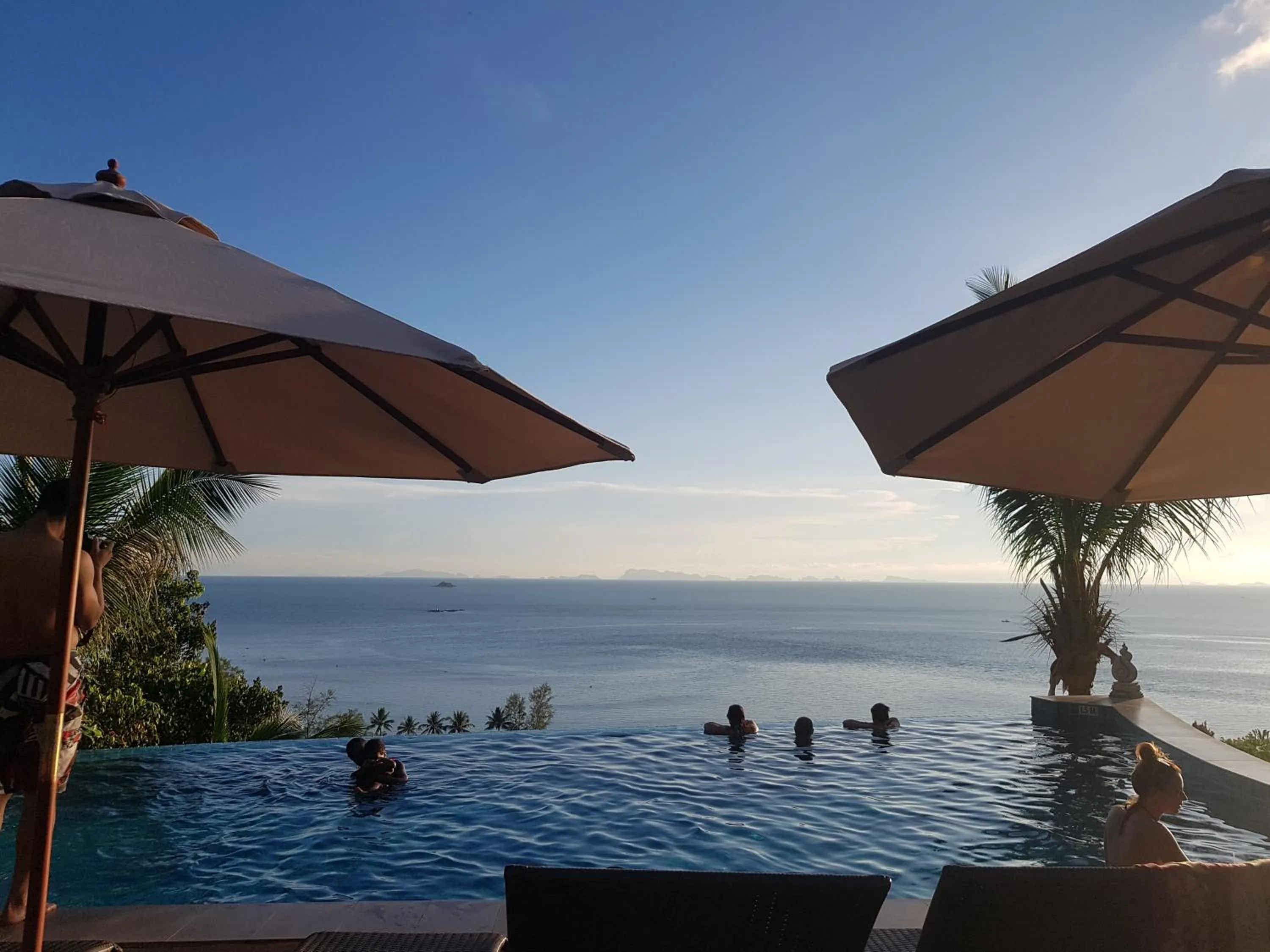 Swimming pool in Sunset Hill Boutique Resort Koh Phangan