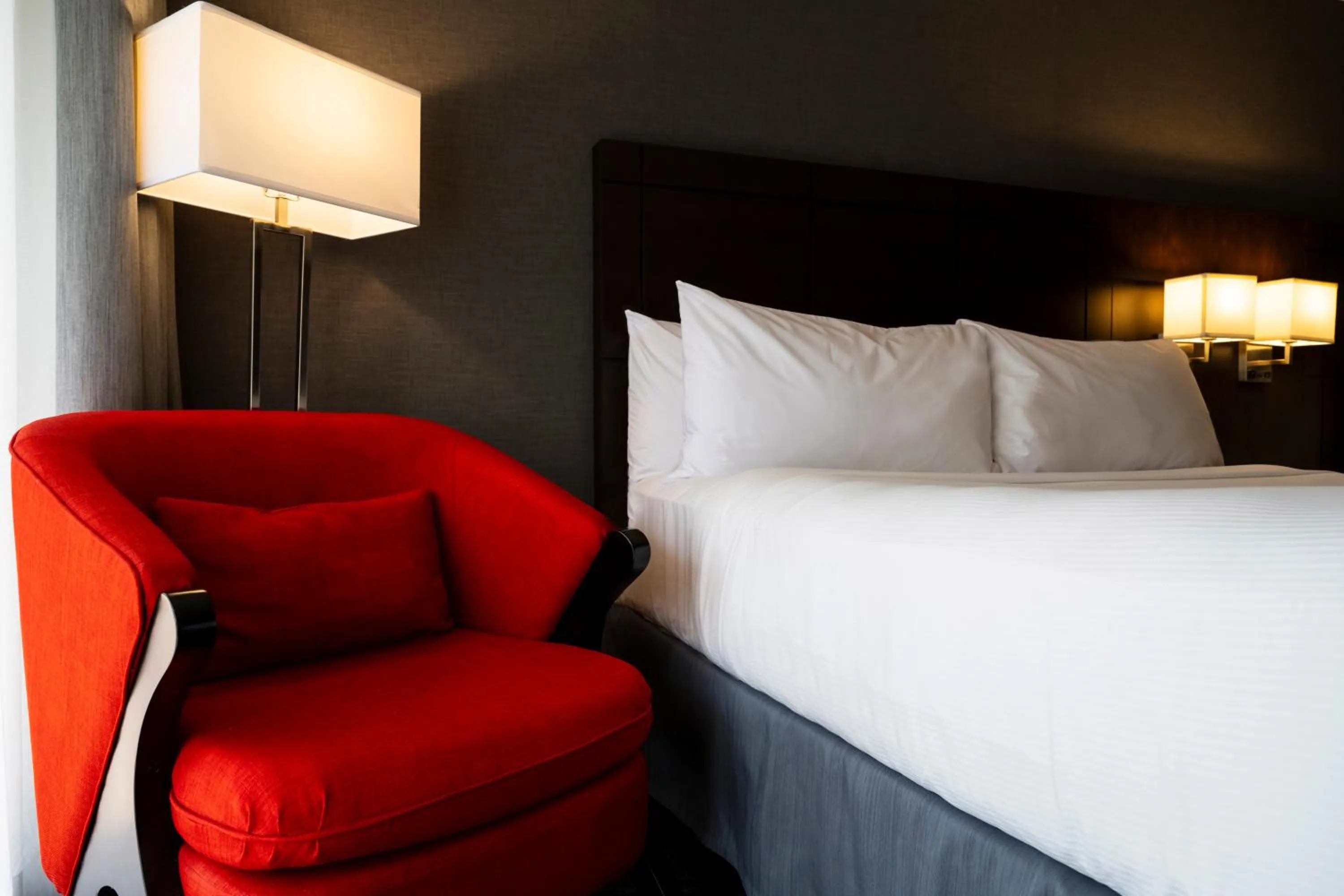 Bed in Georgian Bay Hotel Trademark Collection by Wyndham