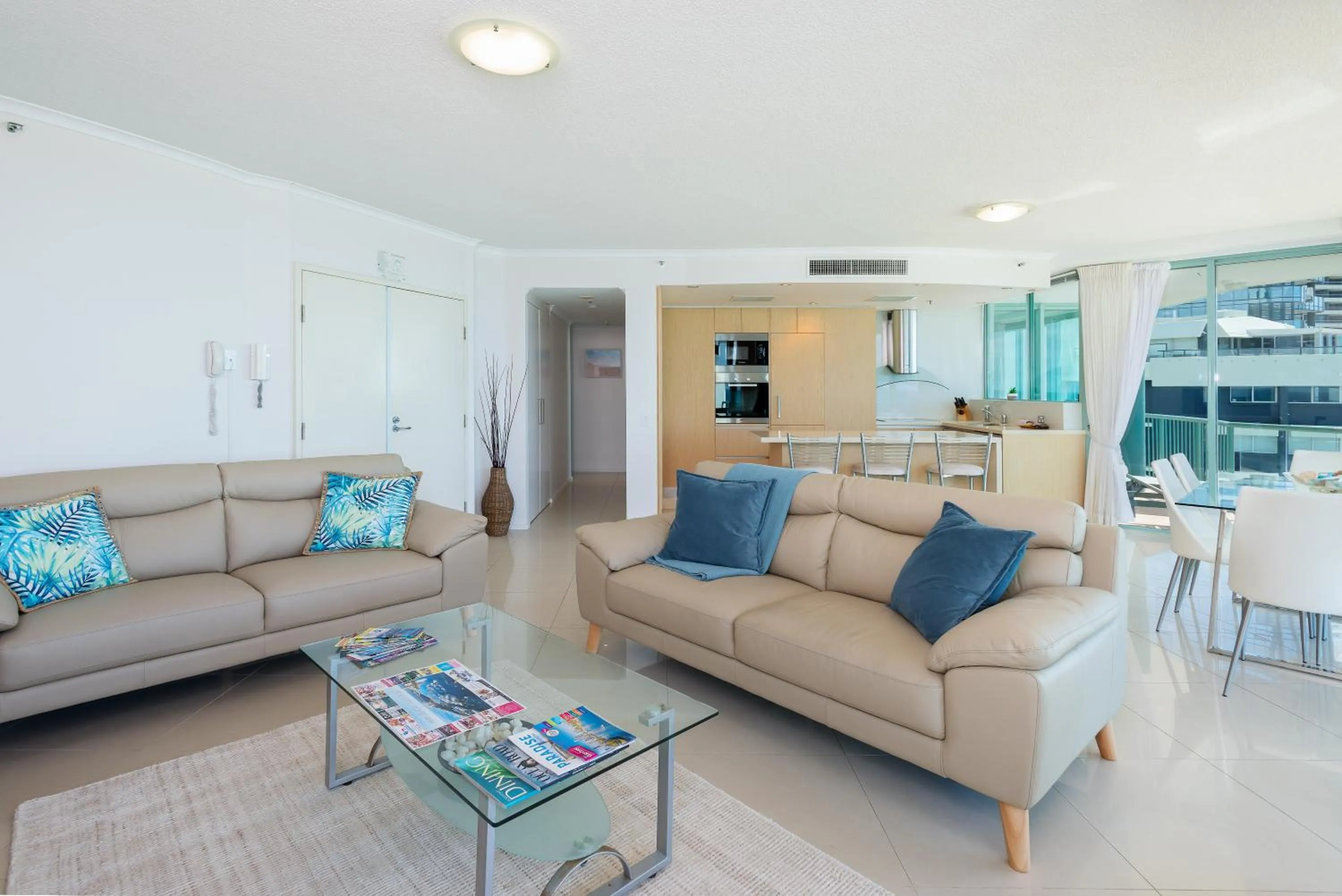 Living room in The Waterford on Main Beach