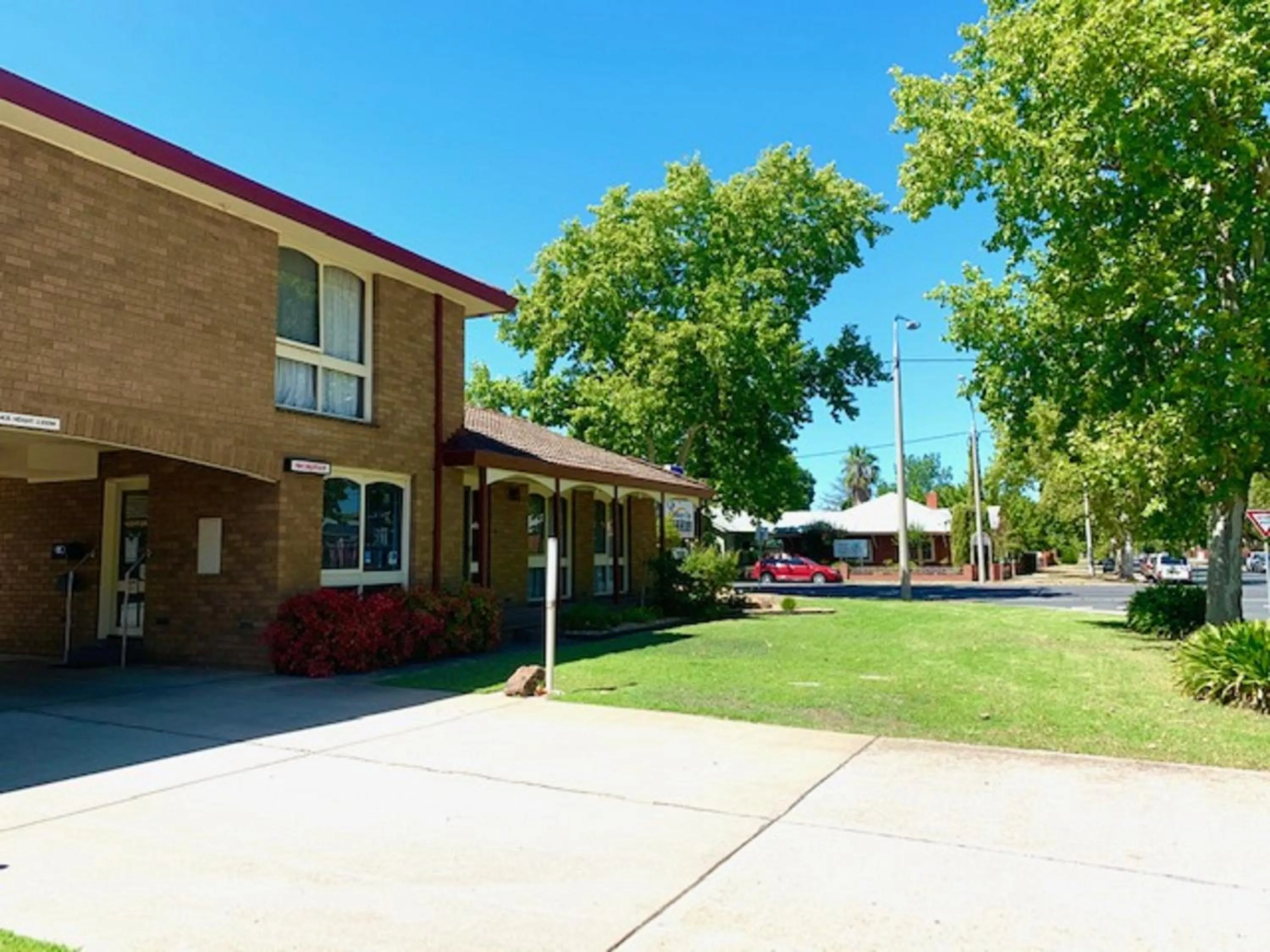 Property building in Albury City Motel