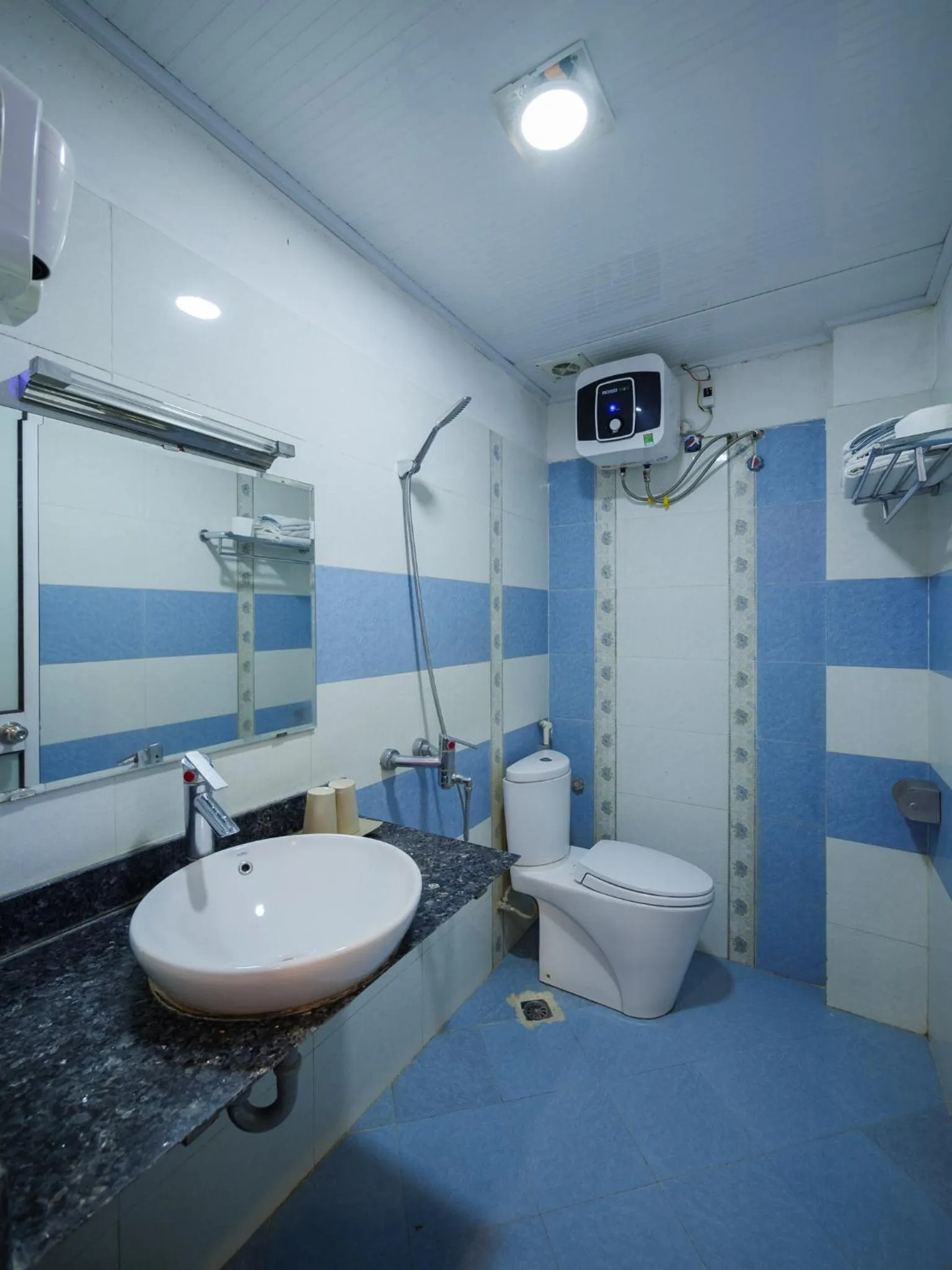 Bathroom in TITANIC HOTEL