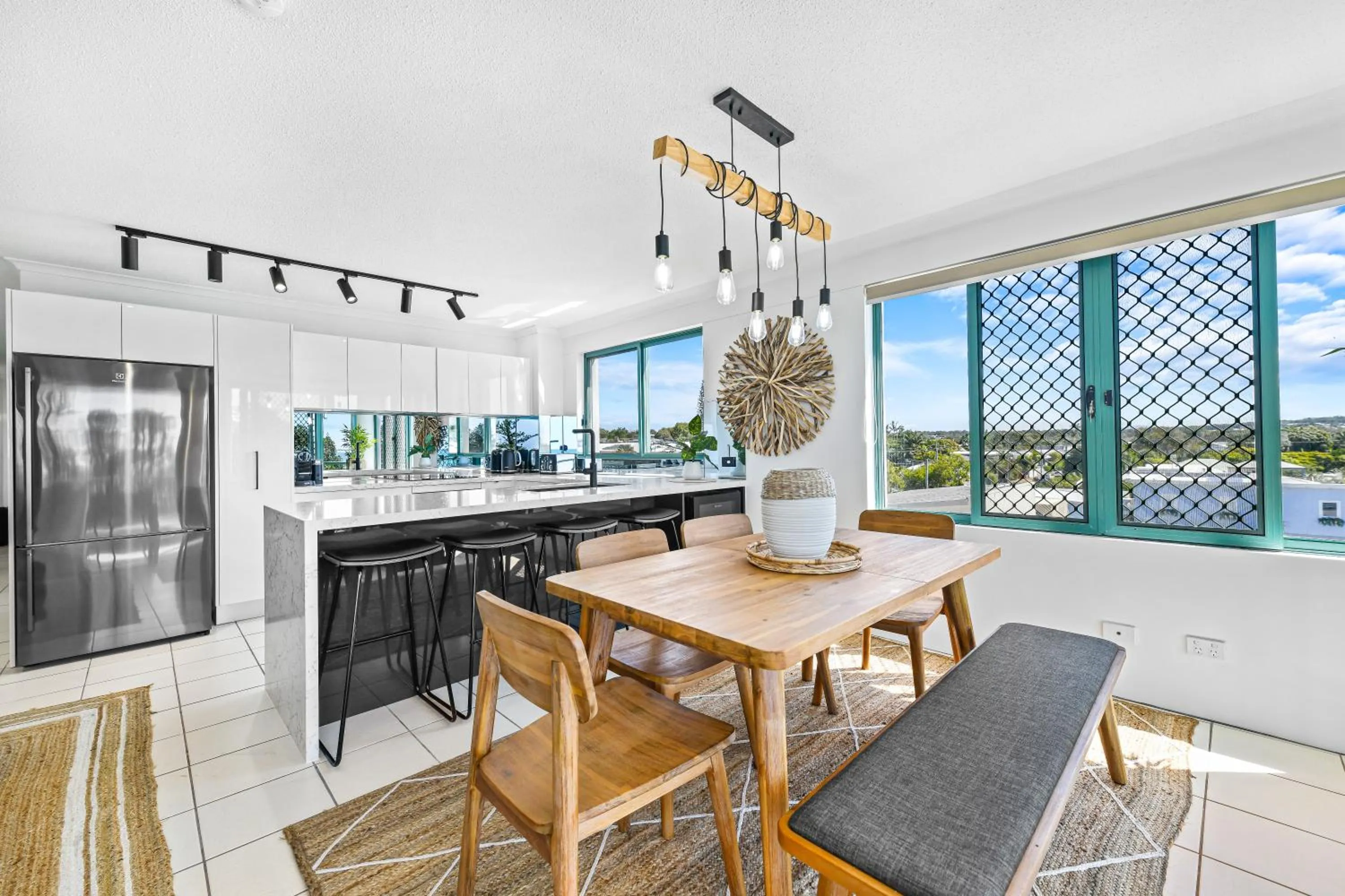 Dining area in The Norfolks on Moffat Beach