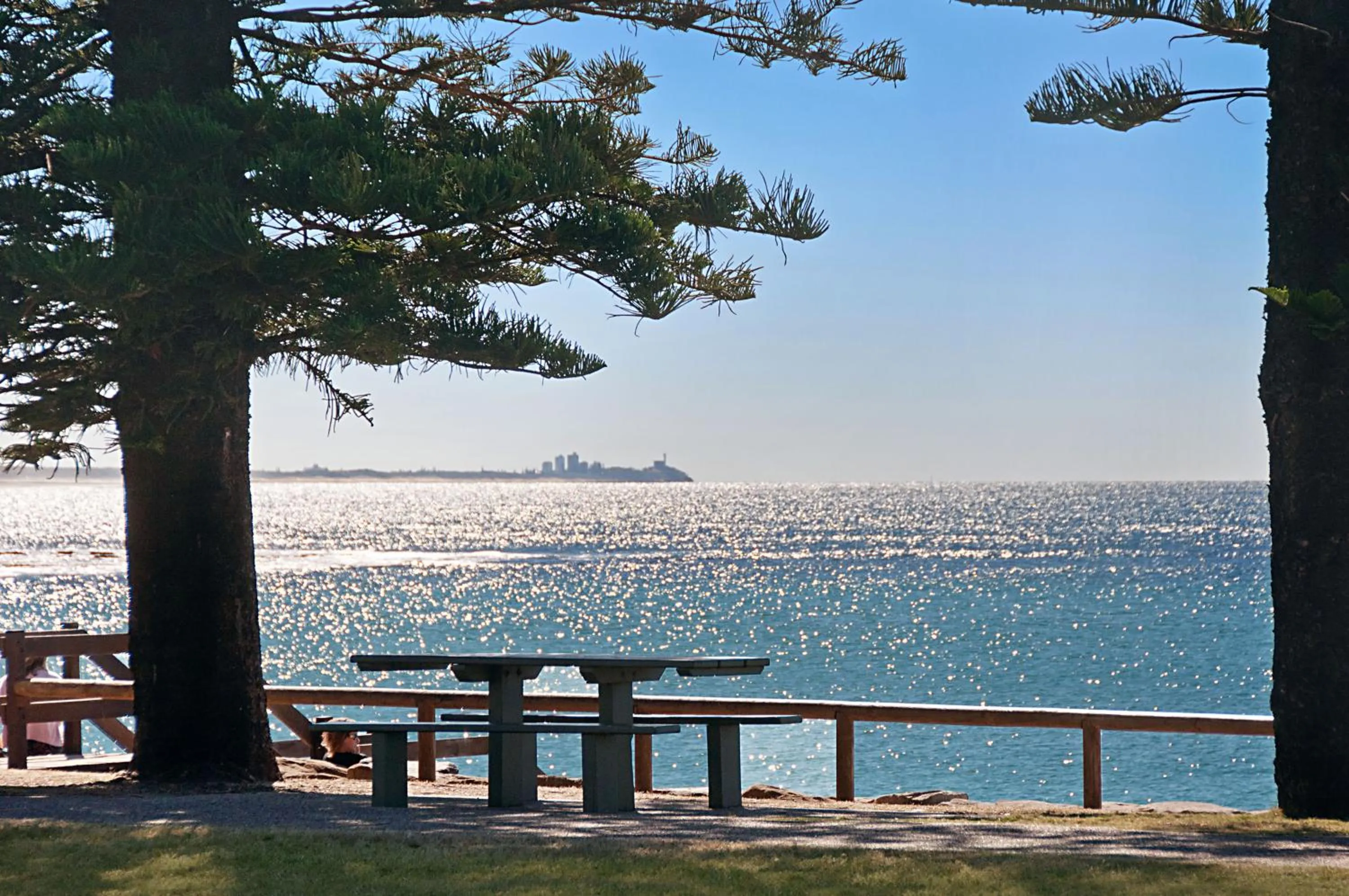 Day in The Norfolks on Moffat Beach