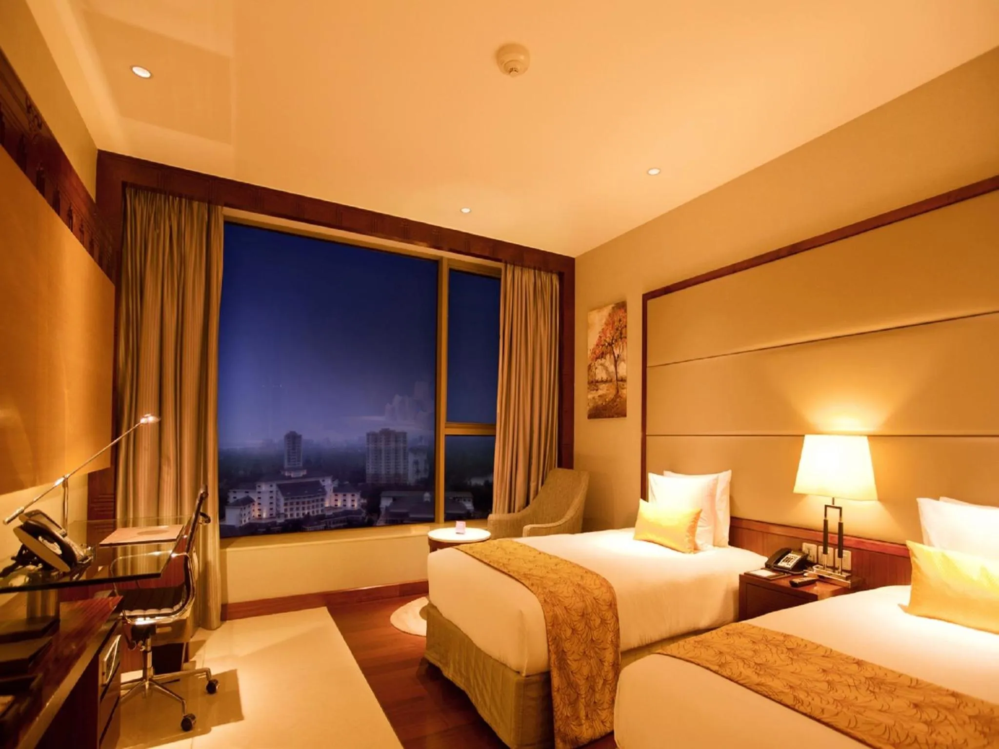 Night, Bed in Crowne Plaza Kochi by IHG