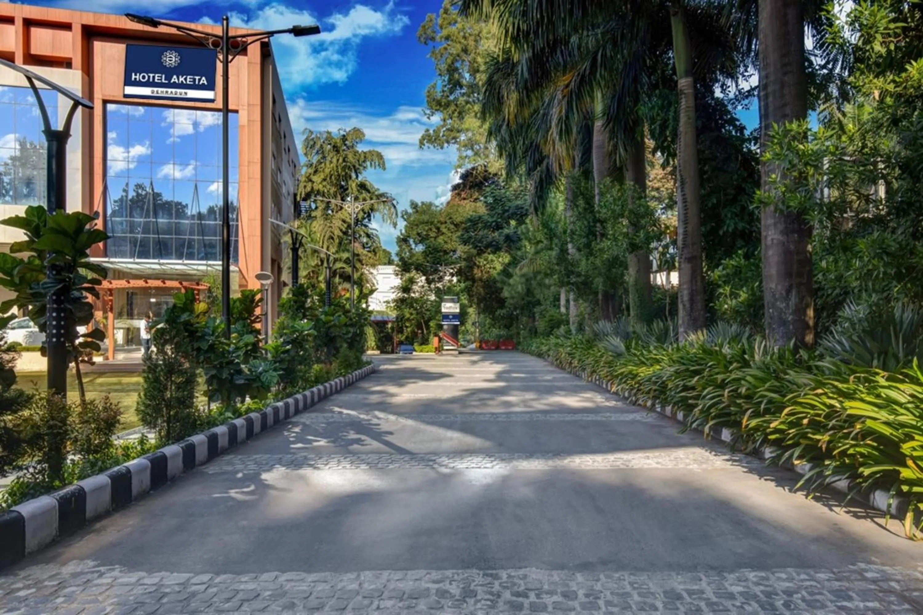 Facade/entrance in Hotel Aketa Rajpur Road Dehradun, Dehradun