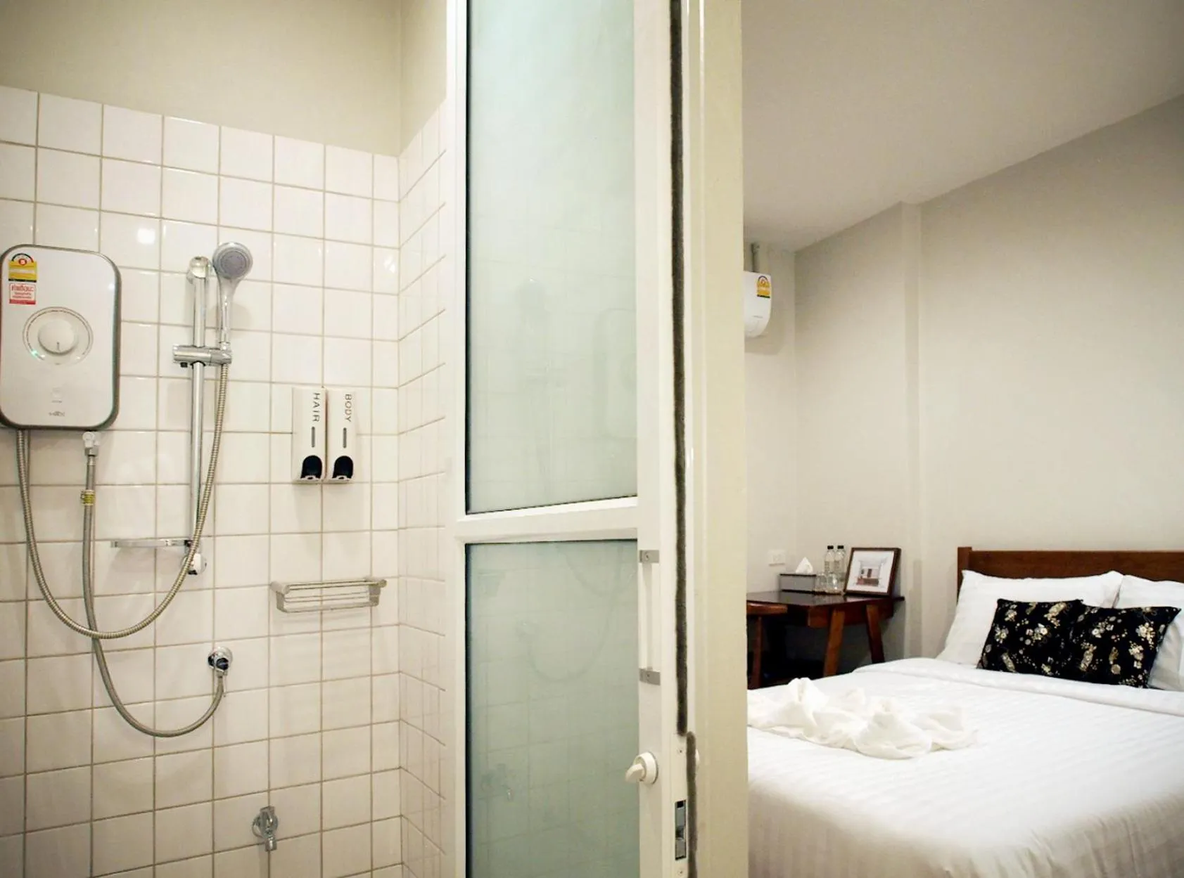 Bed in A Day inn Ranong Hostel