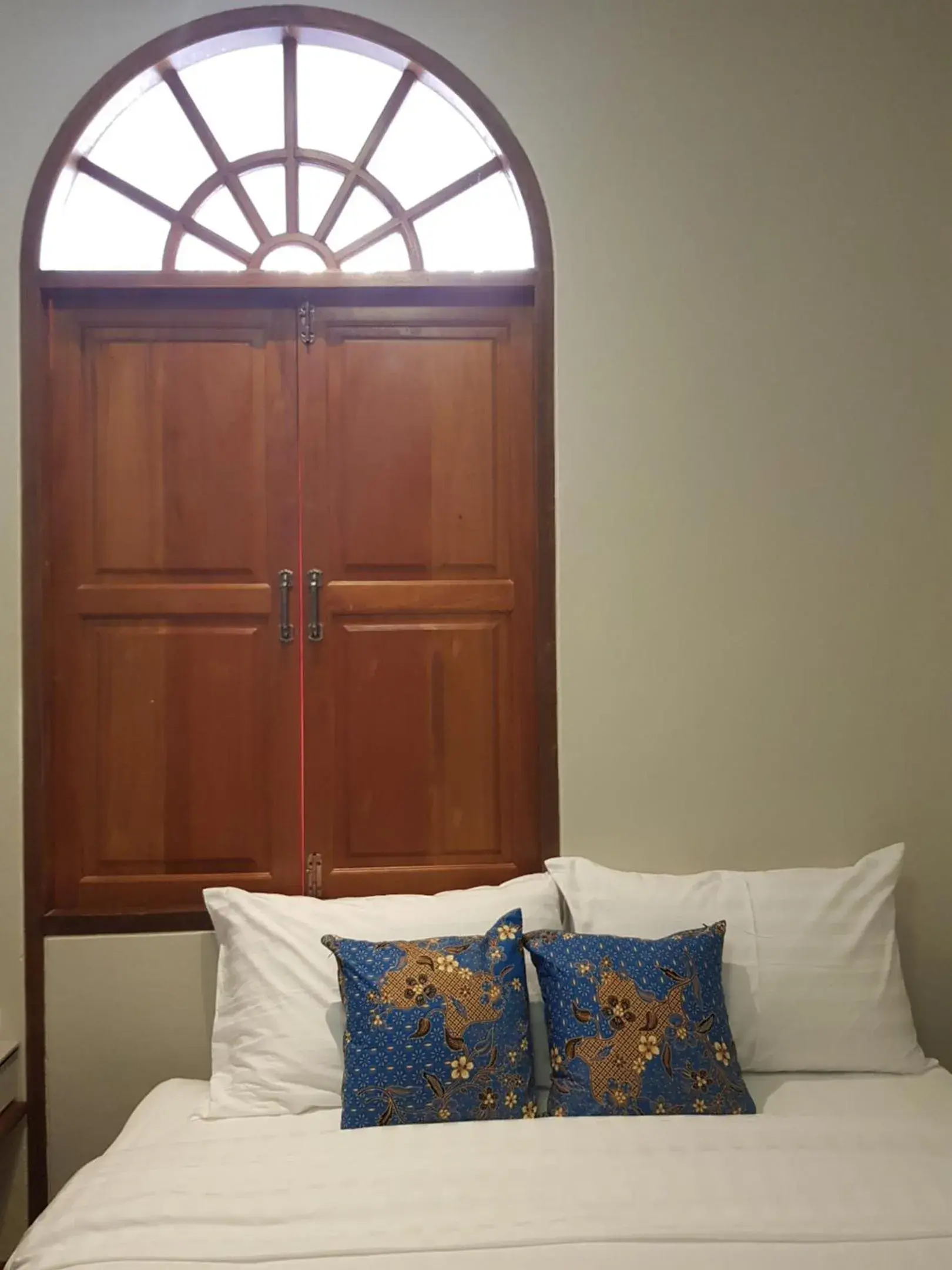 Queen Room with Shared Bathroom in A Day inn Ranong Hostel Queen Room with Shared Bathroom in A Day inn Ranong Hostel