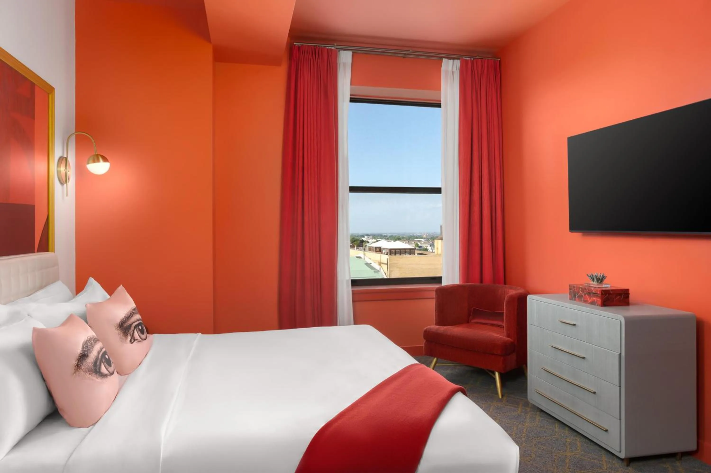 Bed in Angad Arts Hotel St Louis, Tapestry Collection by Hilton