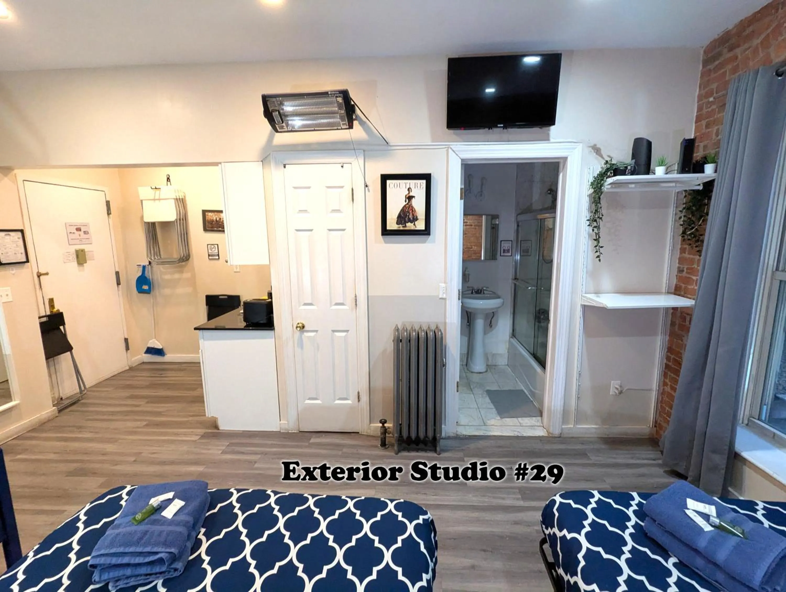 TV and multimedia in NYC Empire Apartments