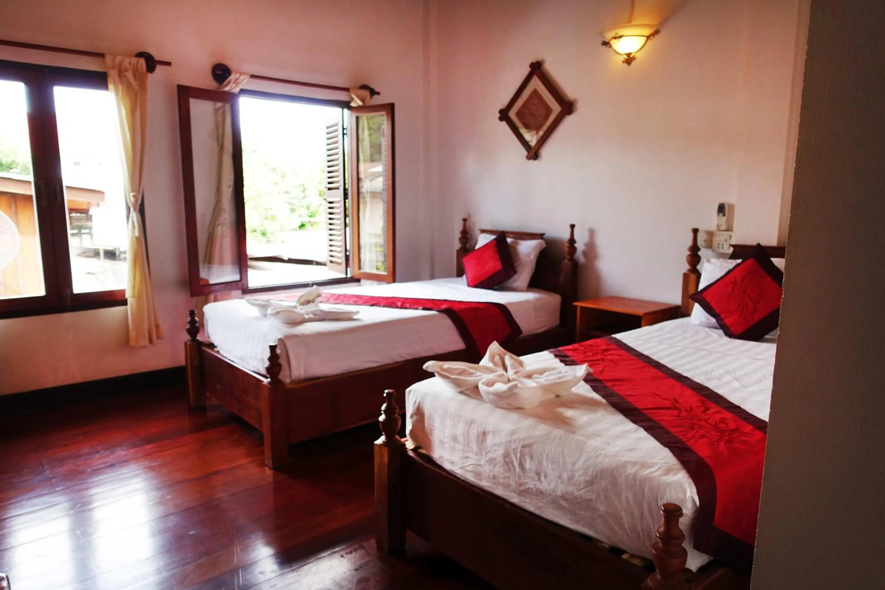 Bed in Villa Rattanakon