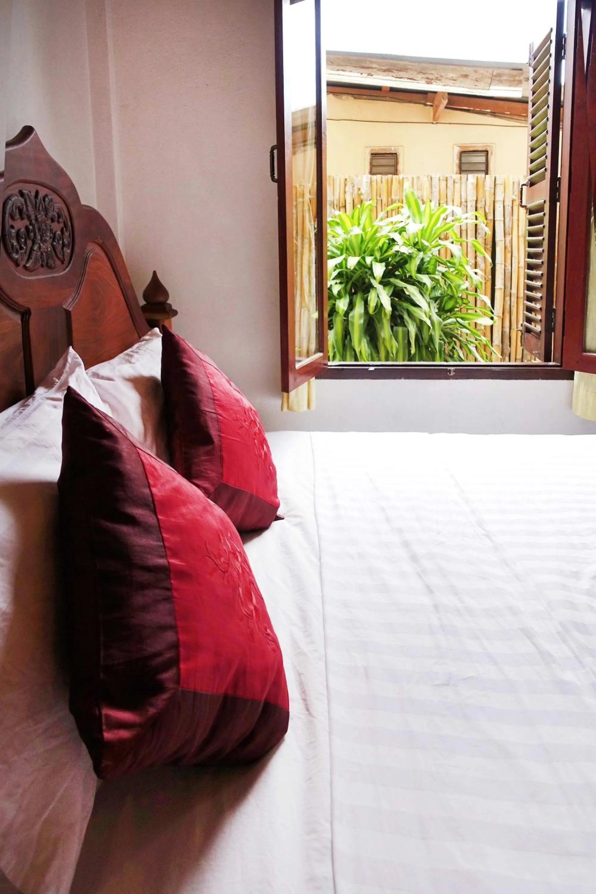 Decorative detail, Bed in Villa Rattanakon