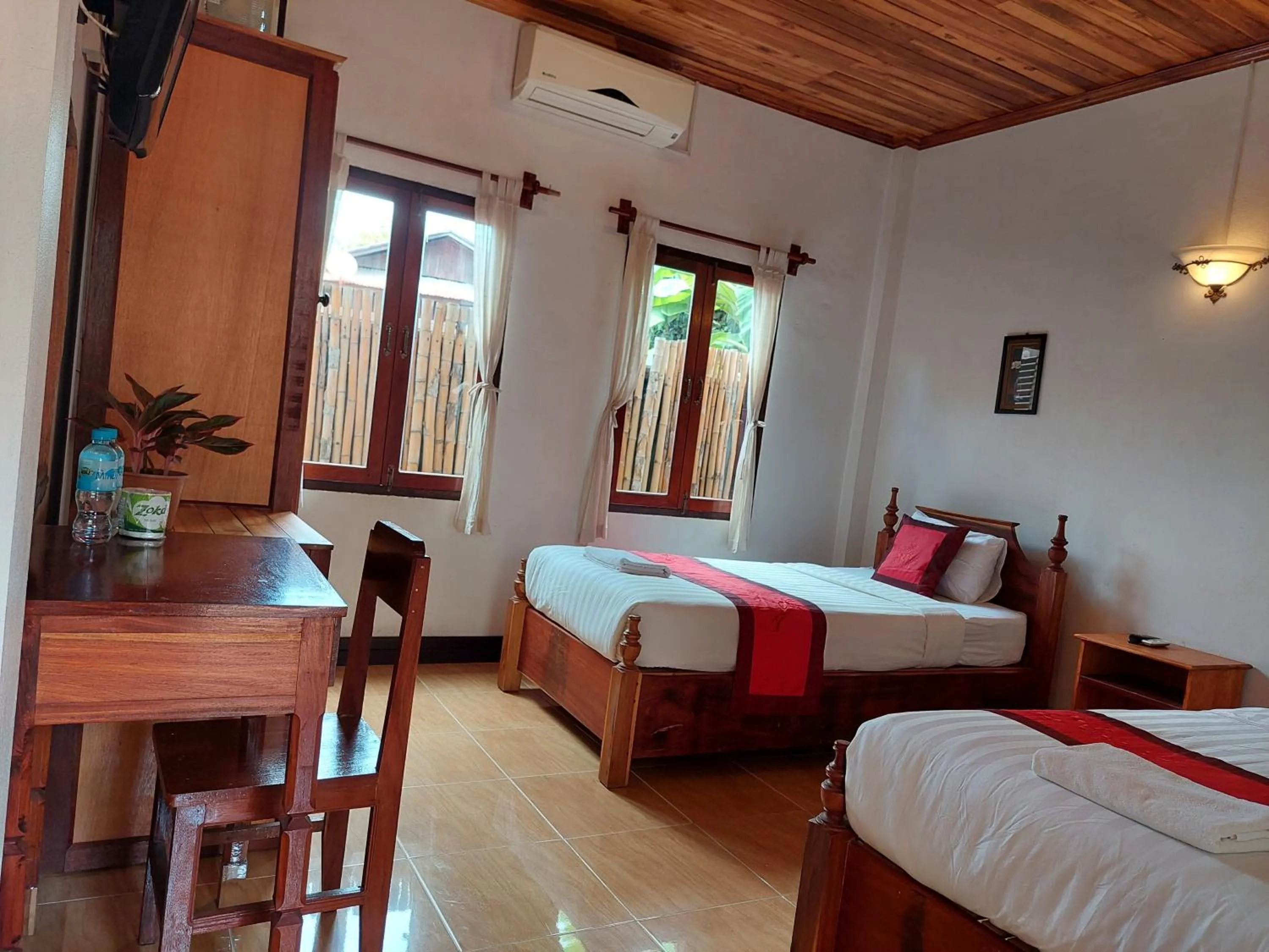 Bed in Villa Rattanakon