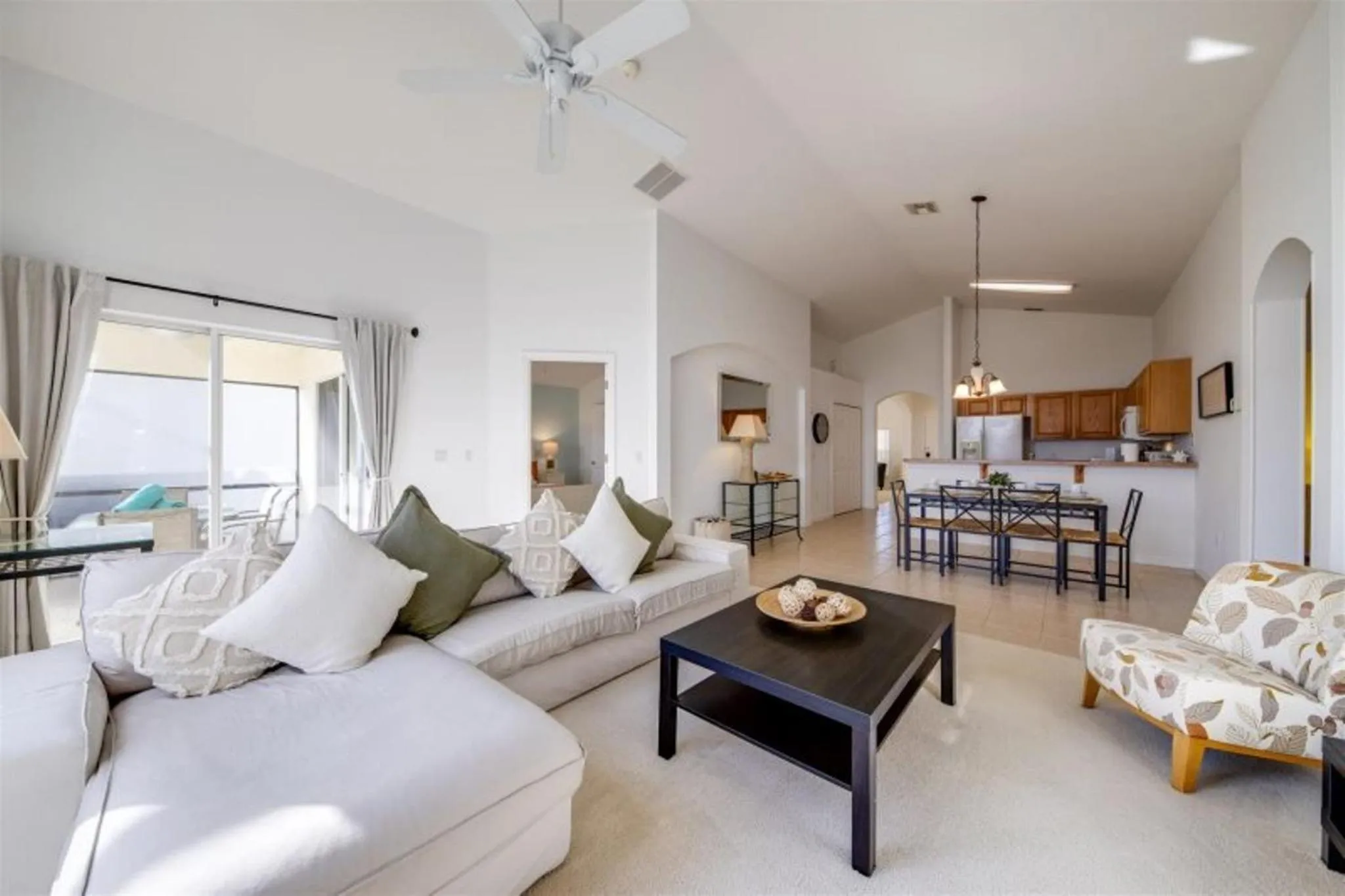 Living room, Bed in Private Pool Homes