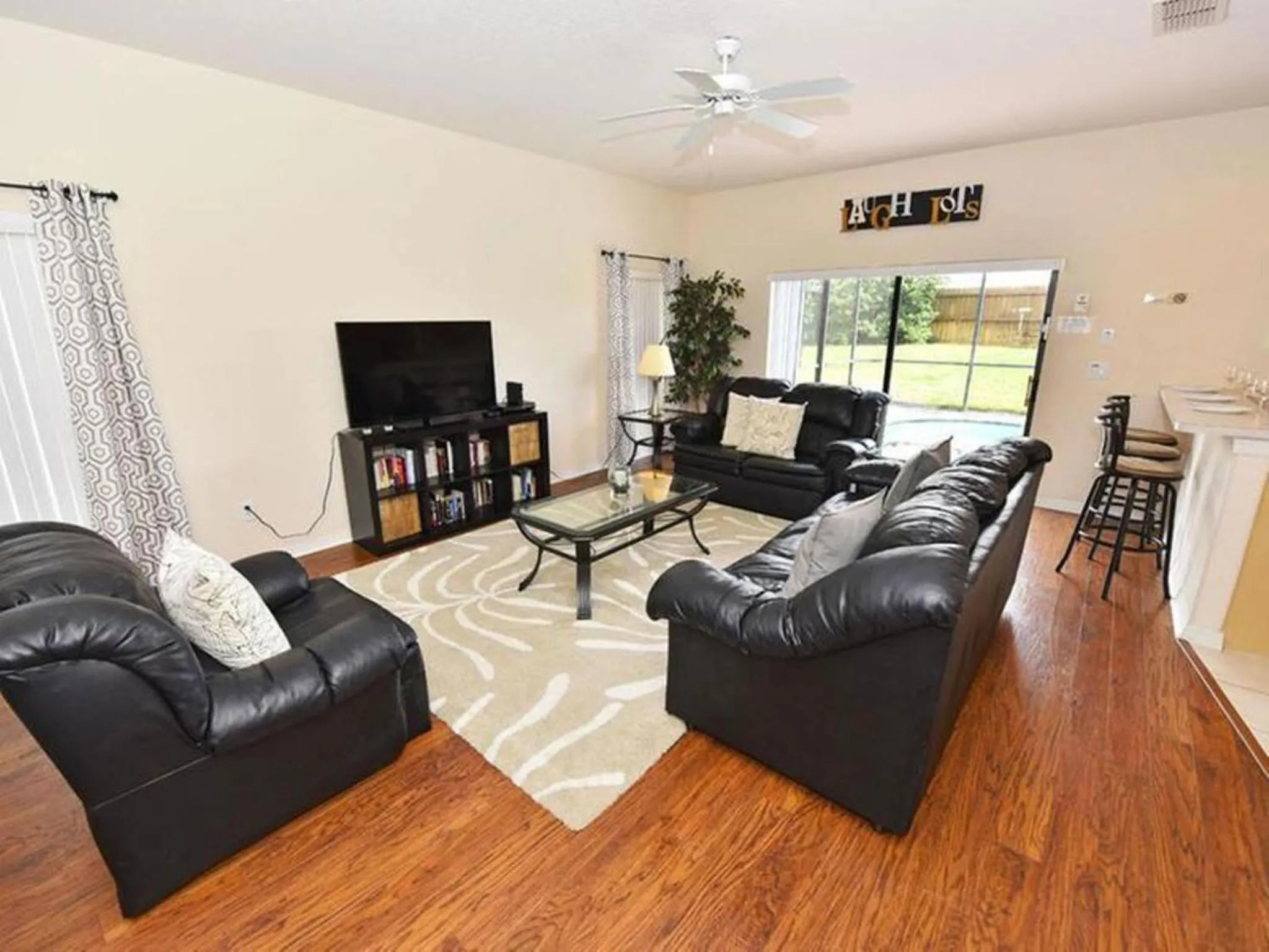 Living room in Private Pool Homes