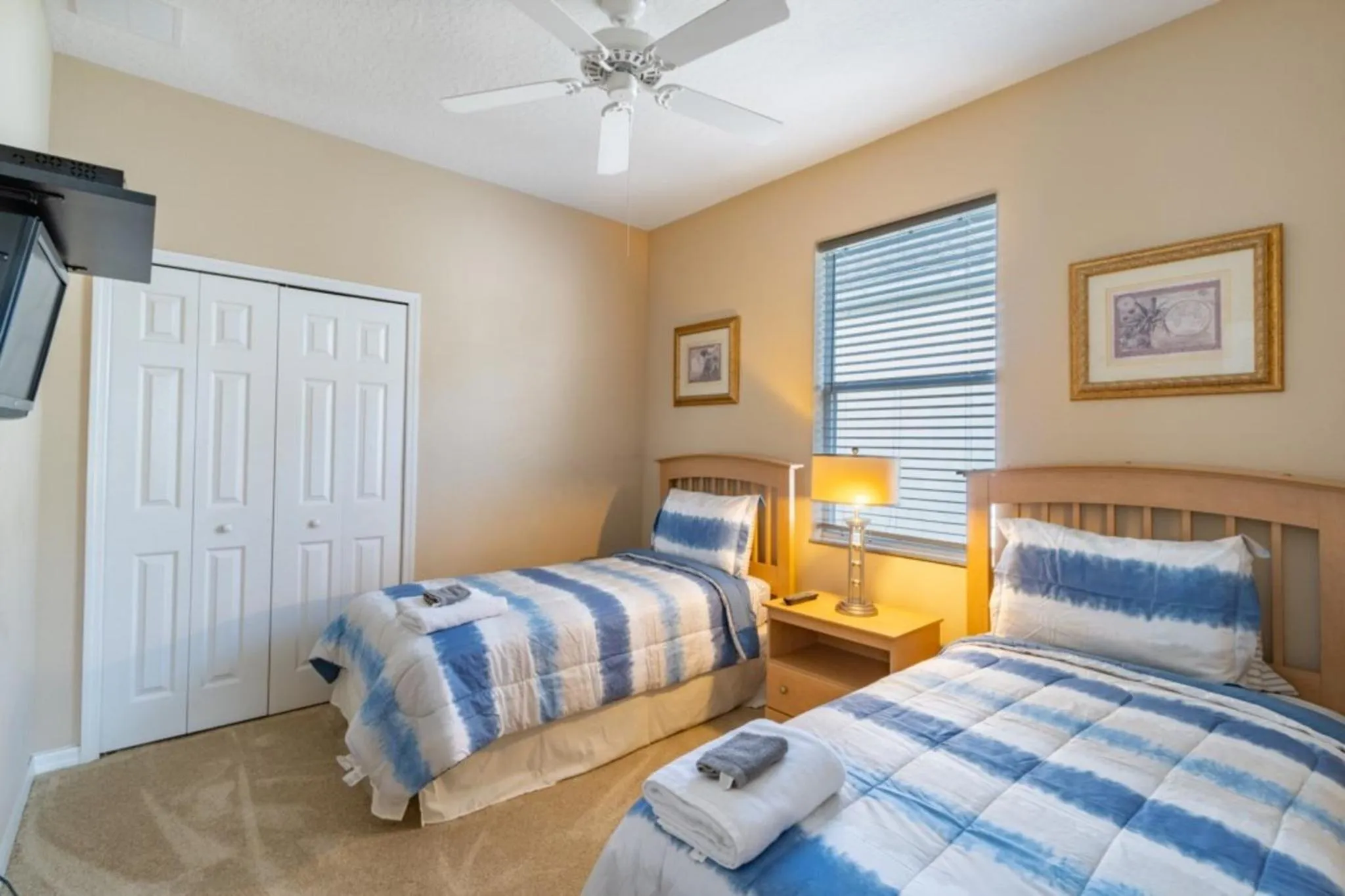 Bedroom, Bed in Private Pool Homes
