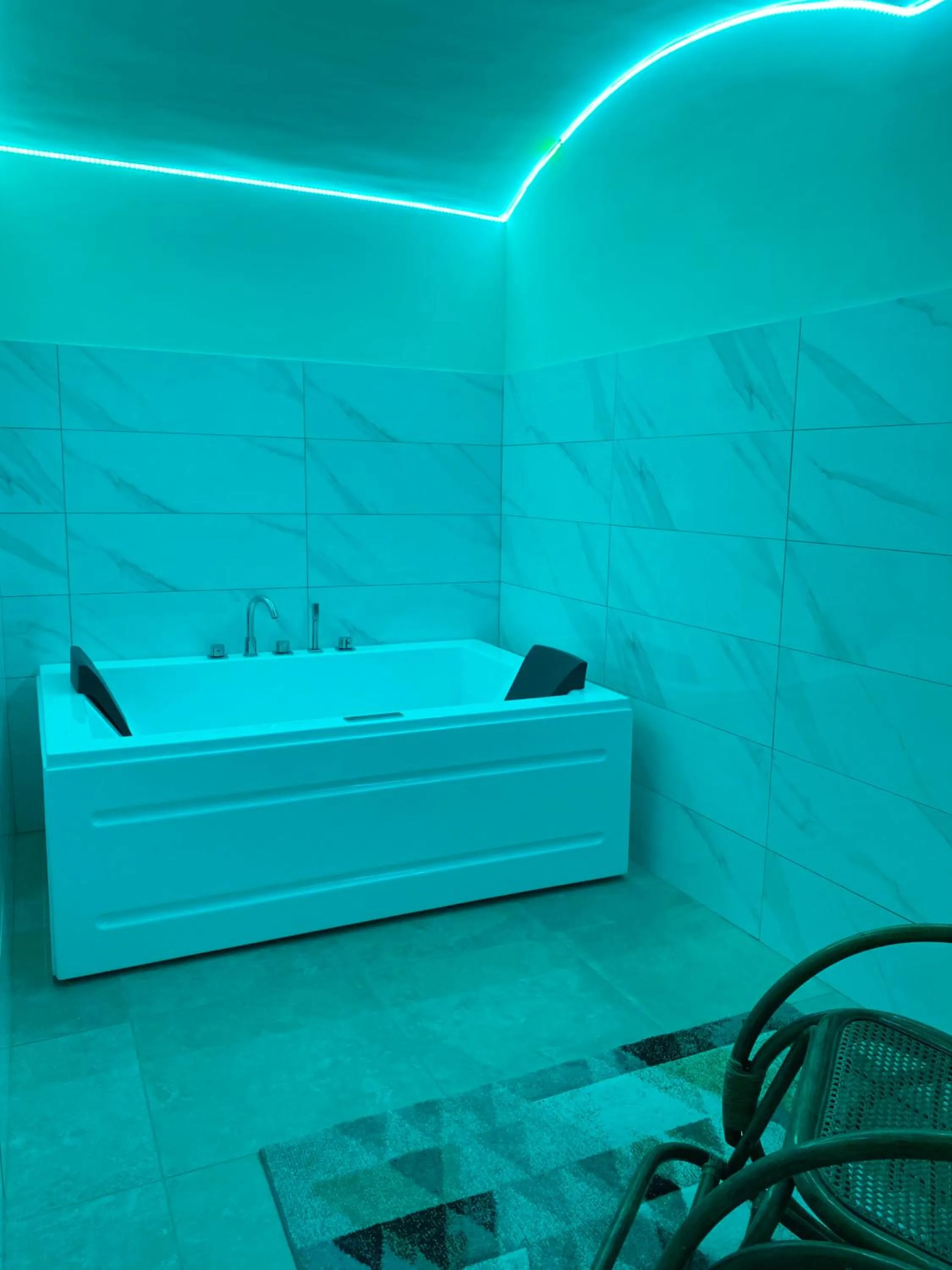 Bathroom in Hôtel Spa Marotte