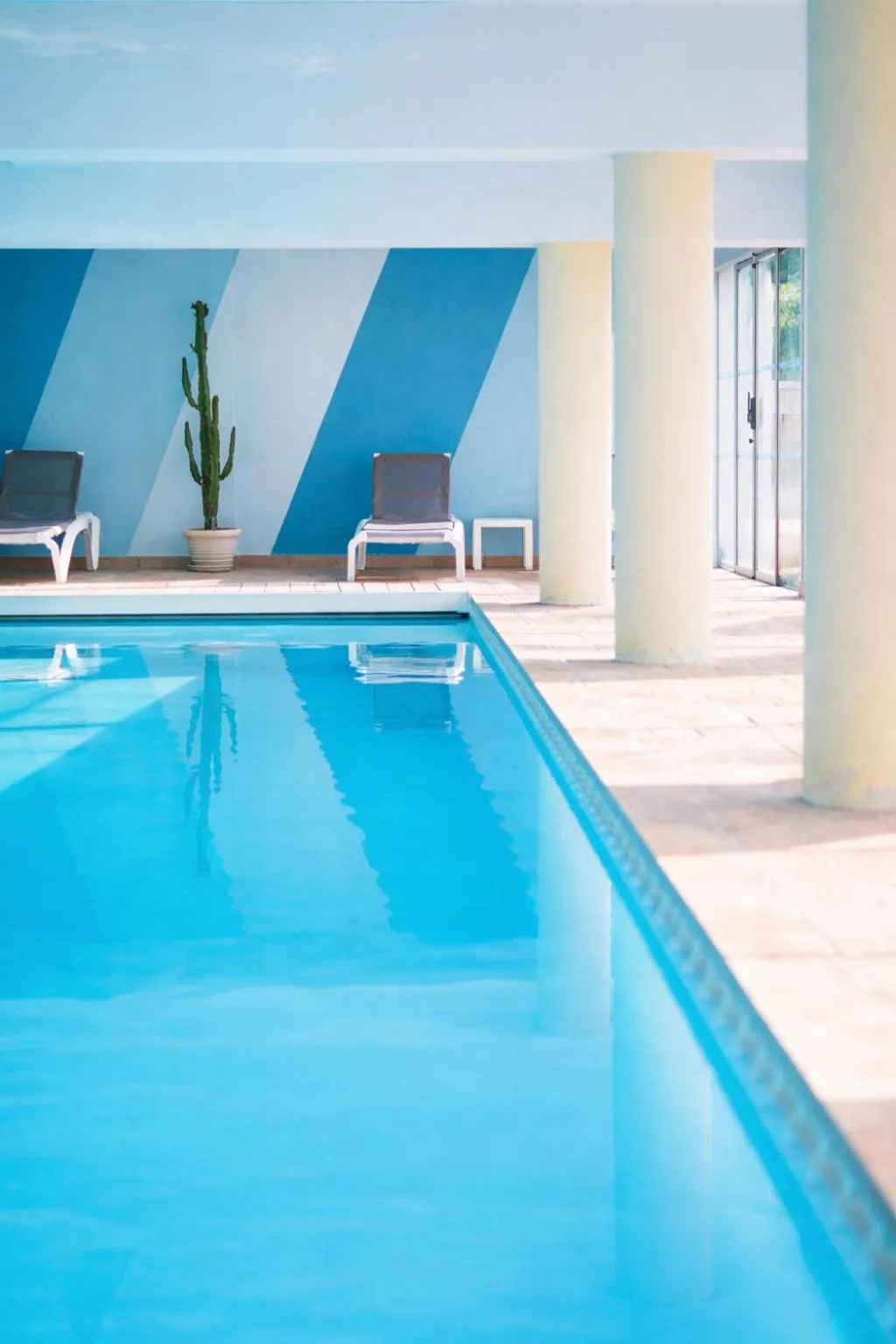 Swimming pool in Hotel Europa