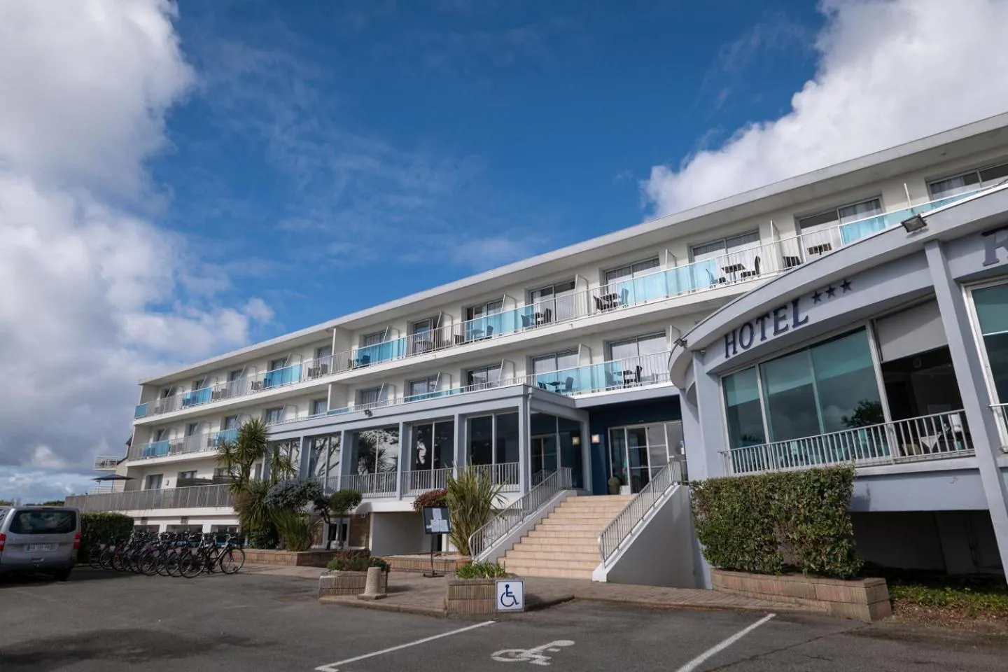 Facade/entrance in Hotel Europa
