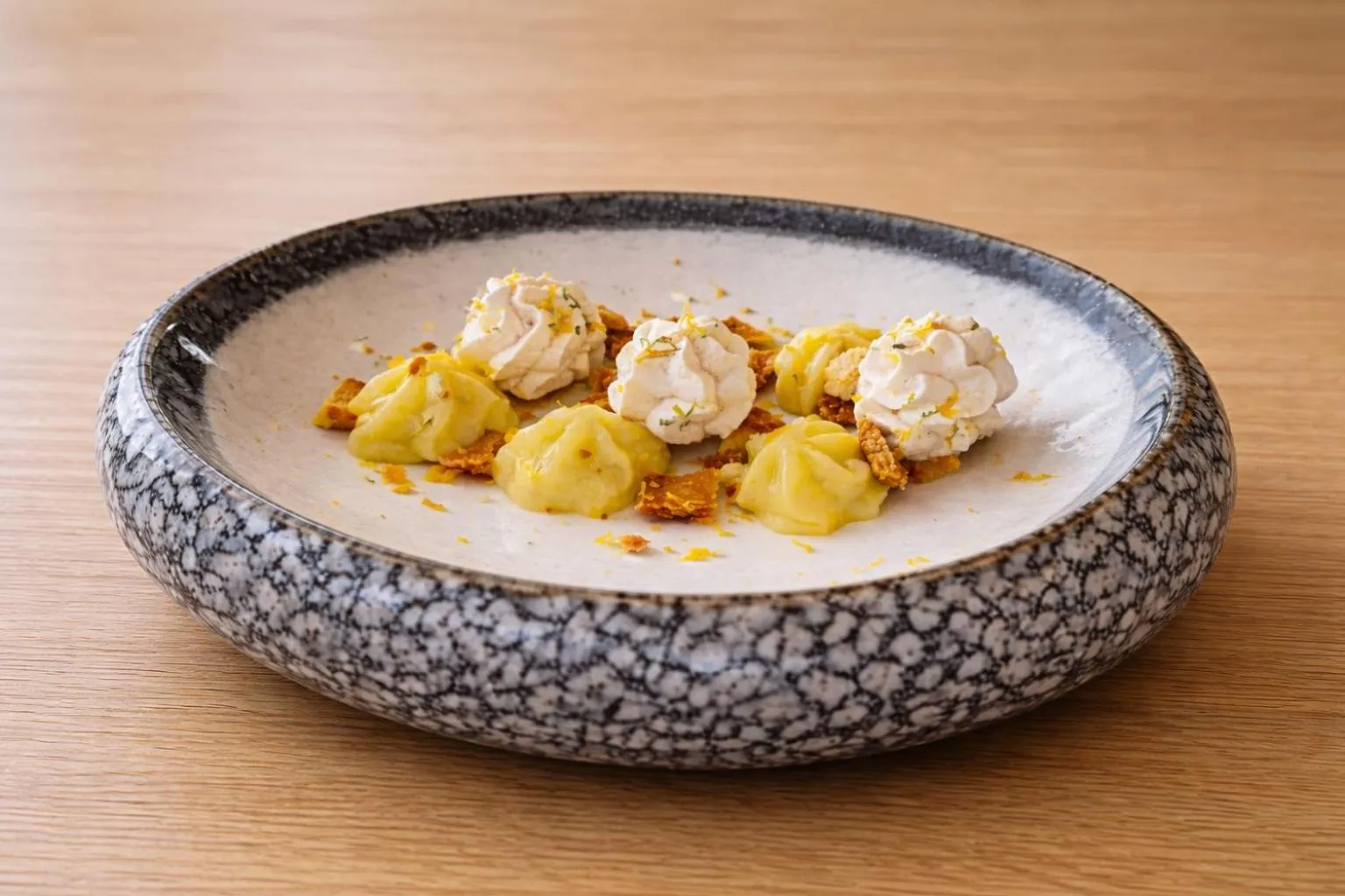 Restaurant/places to eat in Hotel Europa