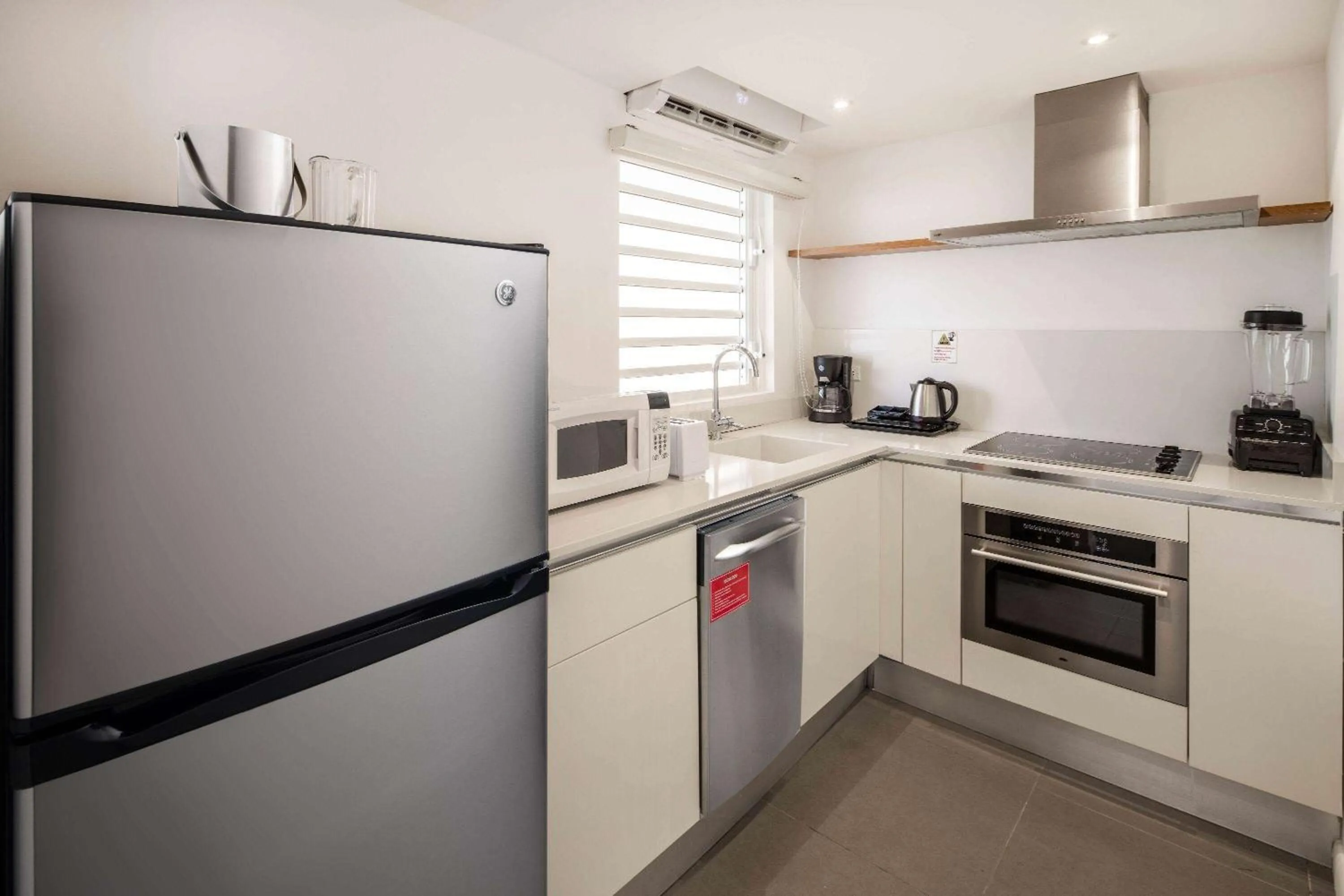 Photo of the whole room in Port de Plaisance Resort, Trademark Collection by Wyndham