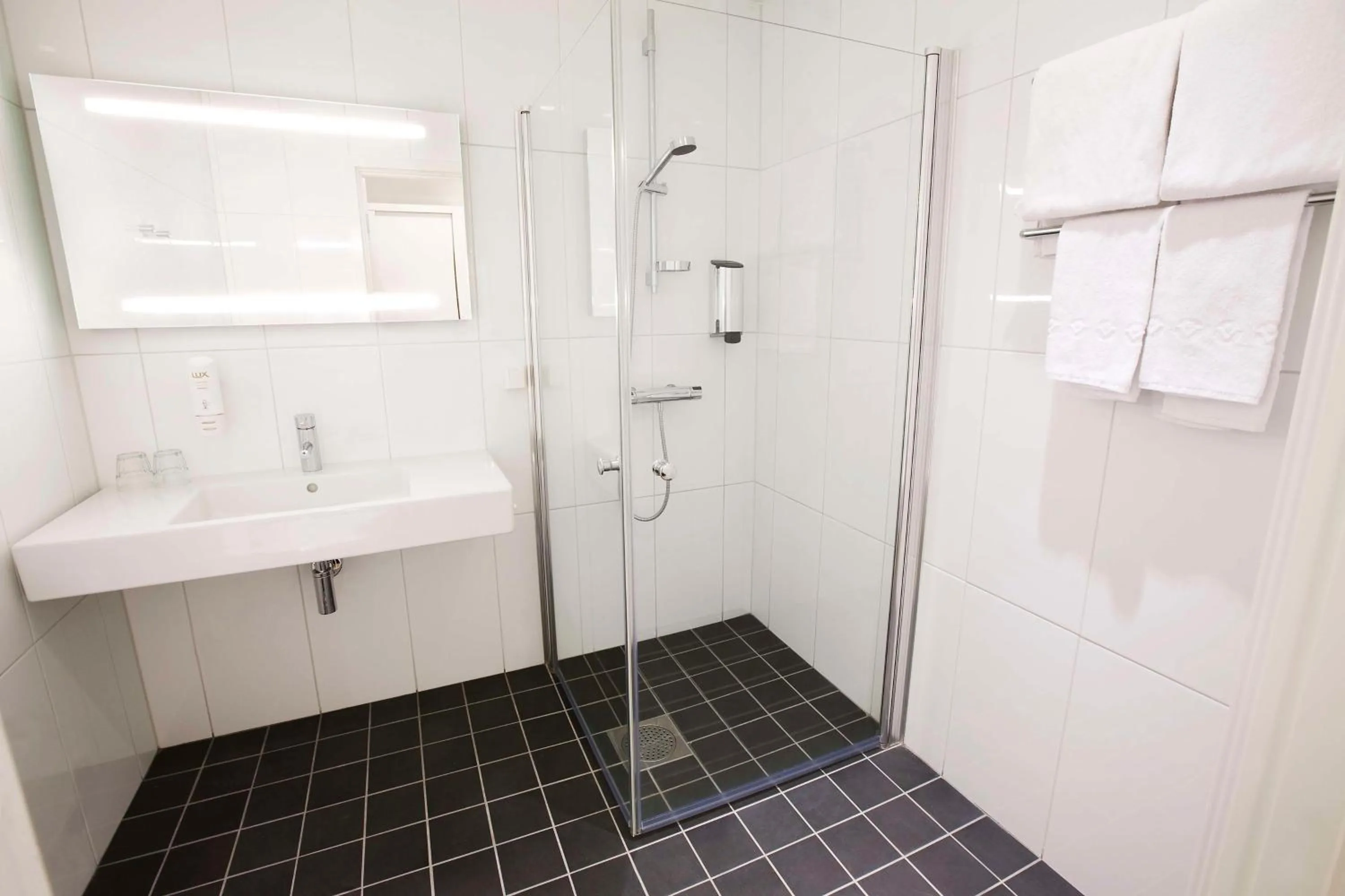 Bathroom in Scandic Plaza Borås