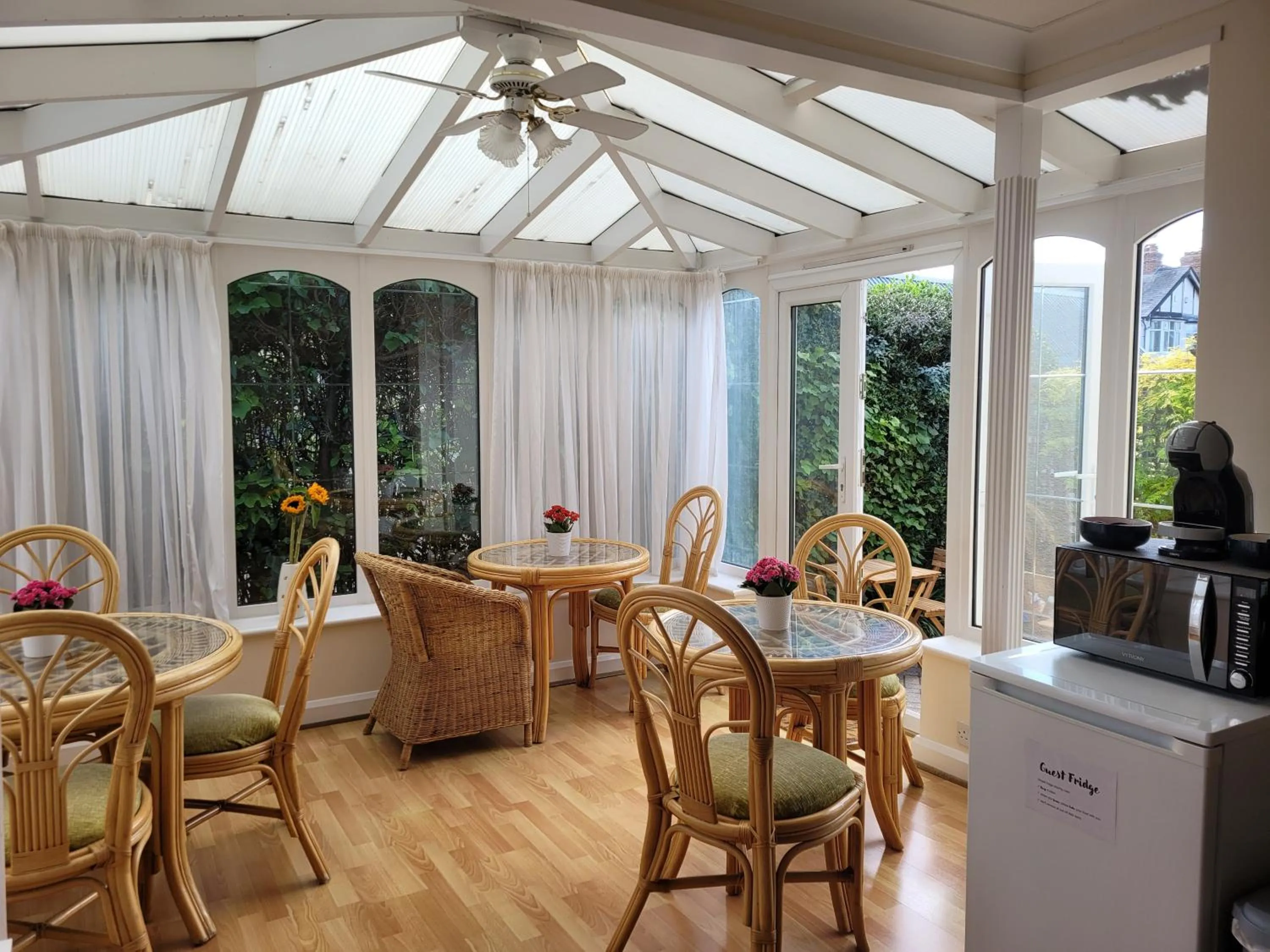 Dining area in Cornerways Guest House