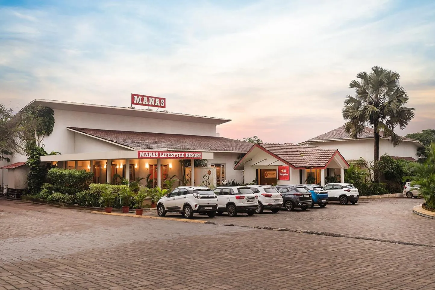 Parking in Manas Lifestyle Resort Igatpuri