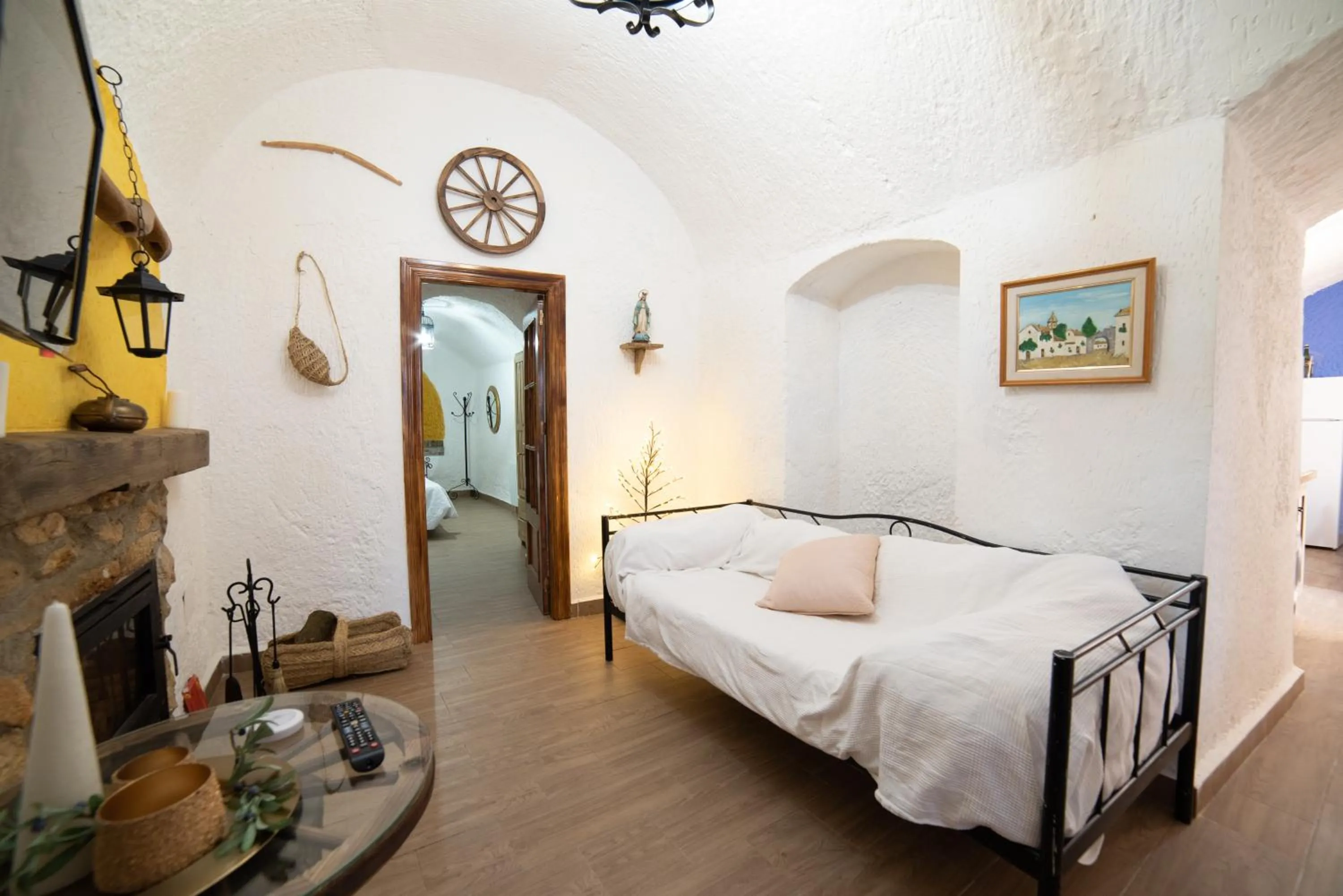 Bed in Cuevas Cortijo Gachas