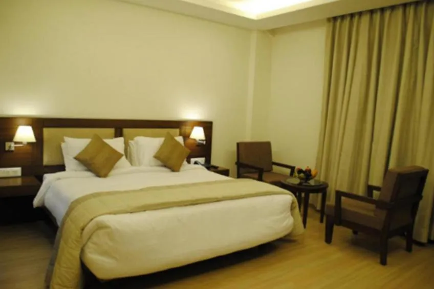 Bedroom, Bed in Hotel Forest Avenue - Best Luxury Hotel in Dehradun