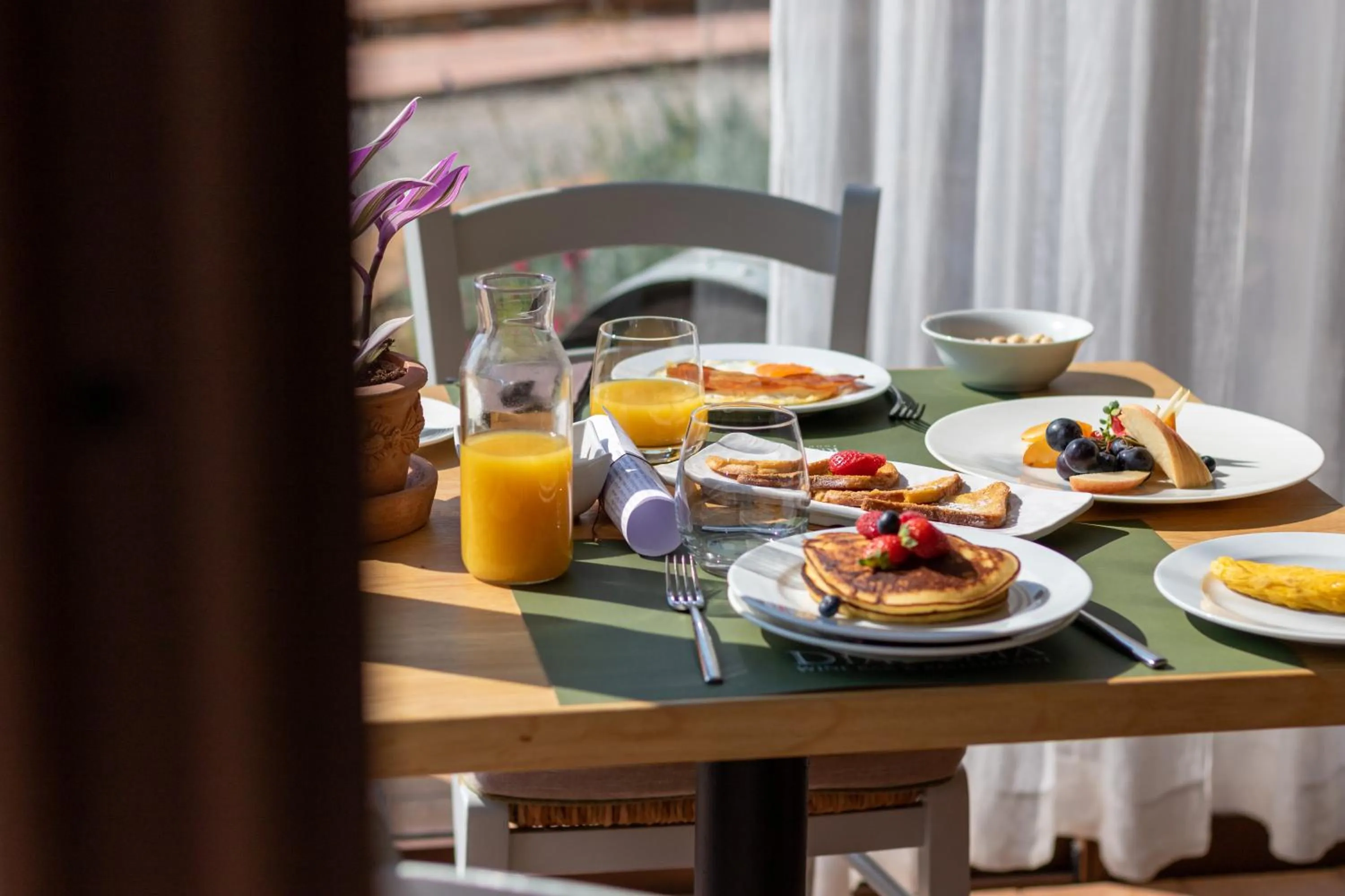 Breakfast in Relais Villa Olmo - Place of Charme