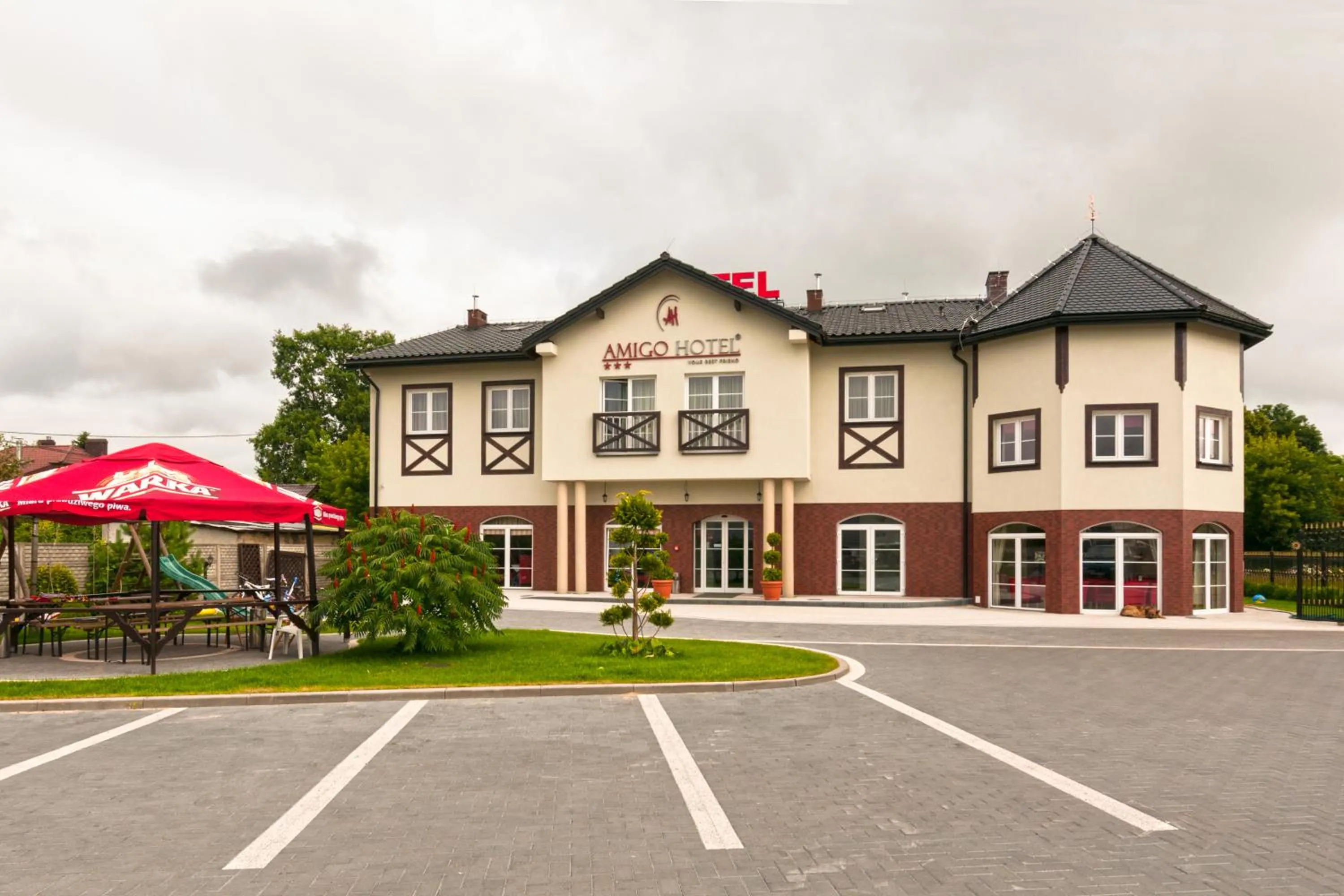 Property building in Amigo Hotel