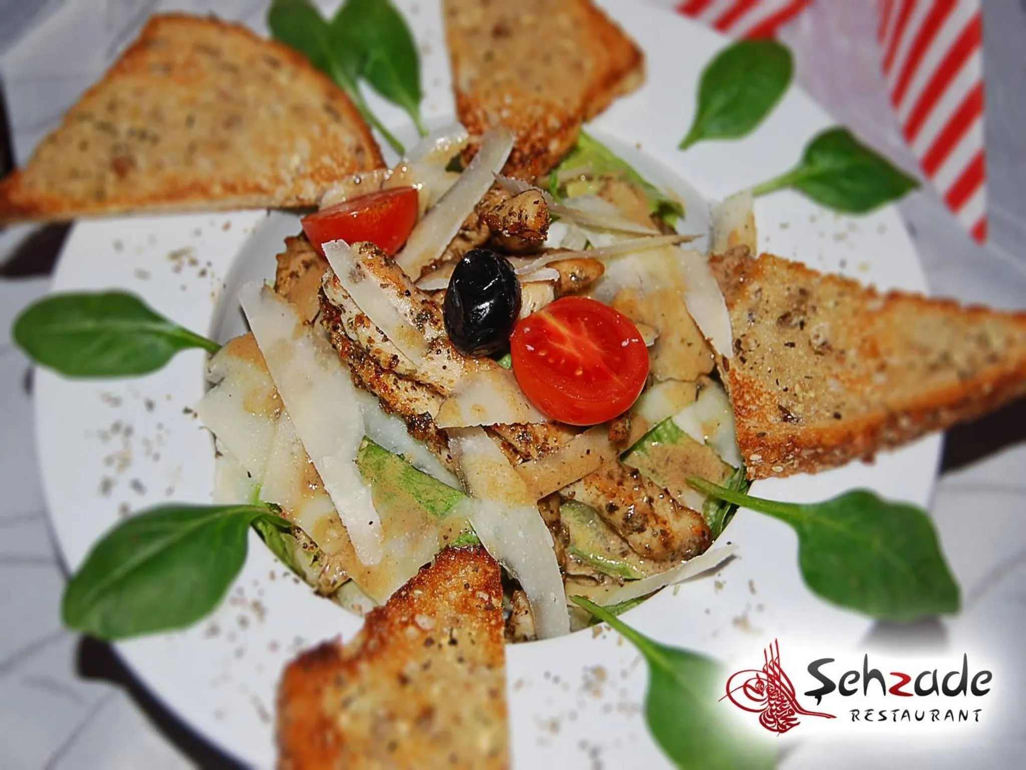 Restaurant/places to eat in Amigo Hotel