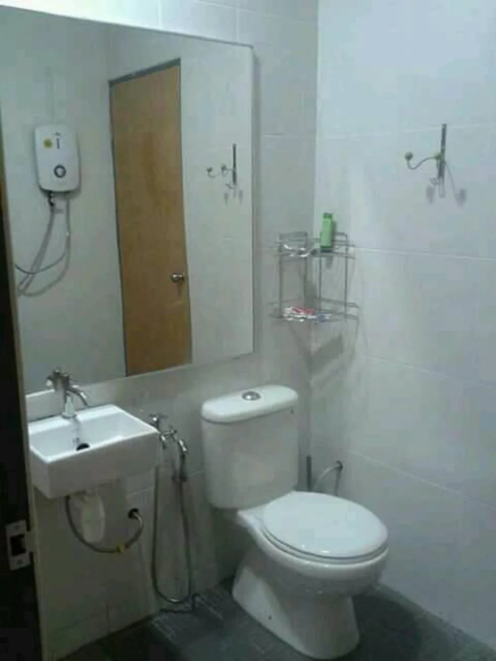 Bathroom in Seri Kenangan