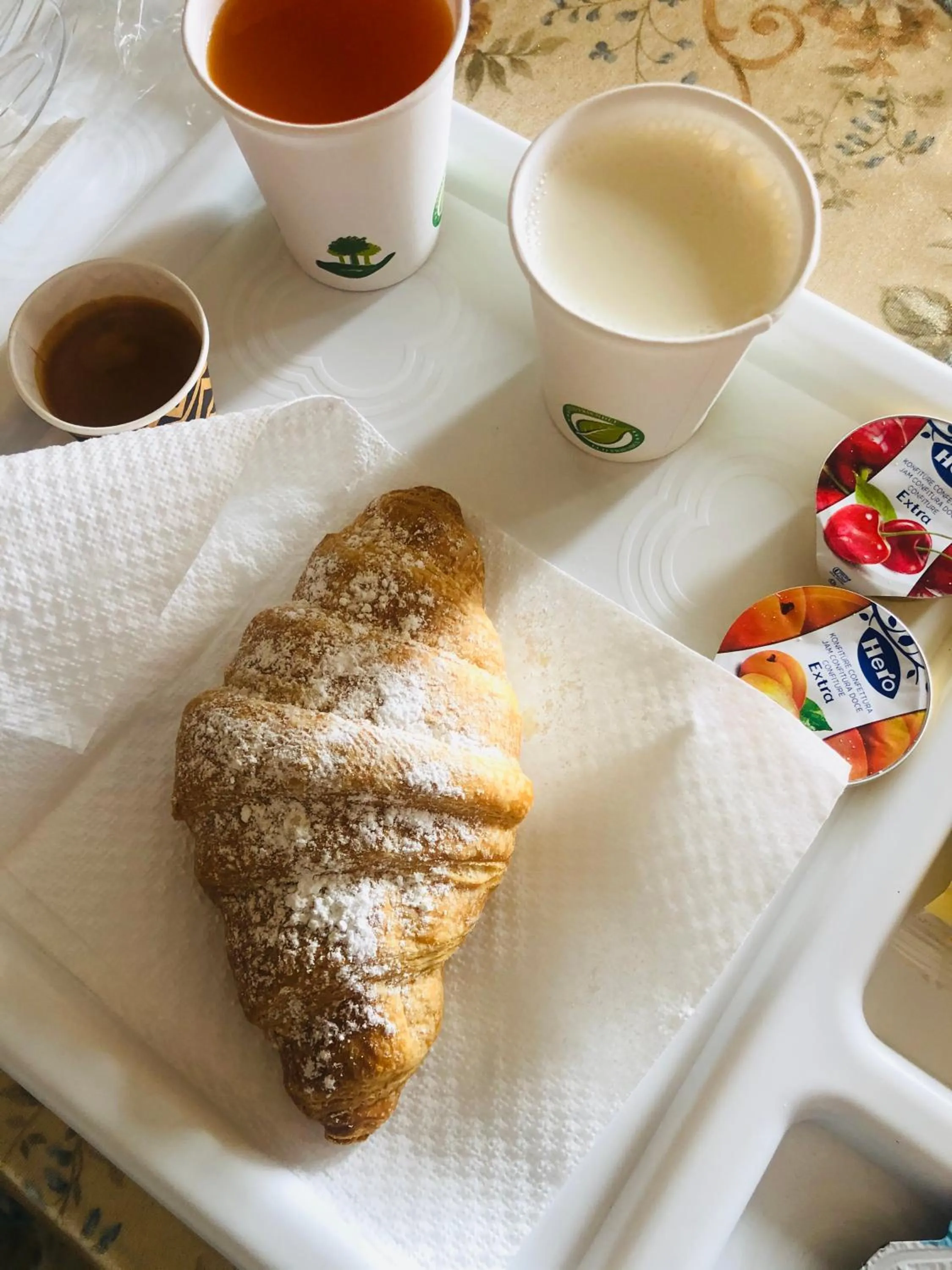 Coffee/tea facilities in B&B la reggia