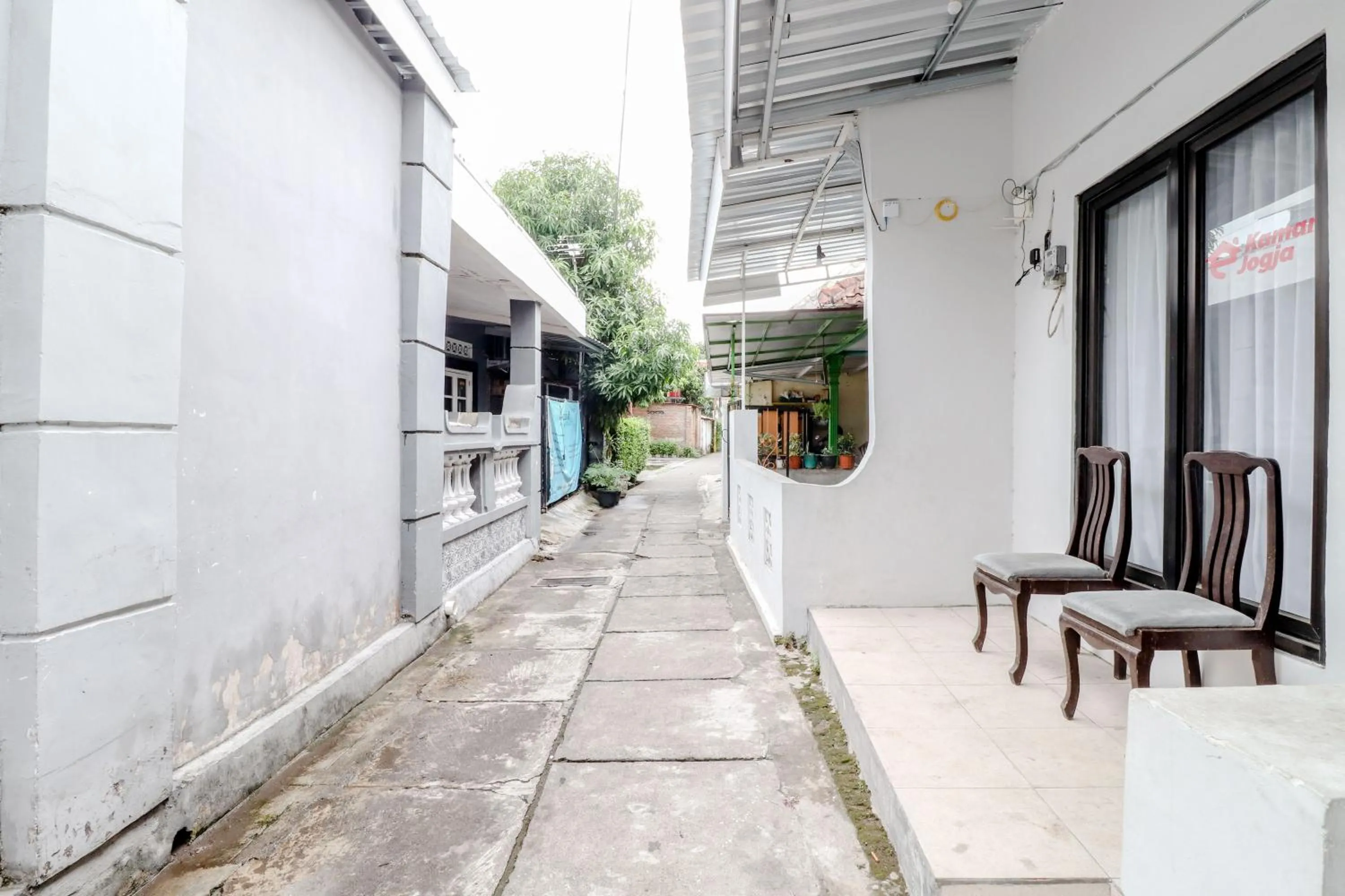 Property building in E Kamar Jogja