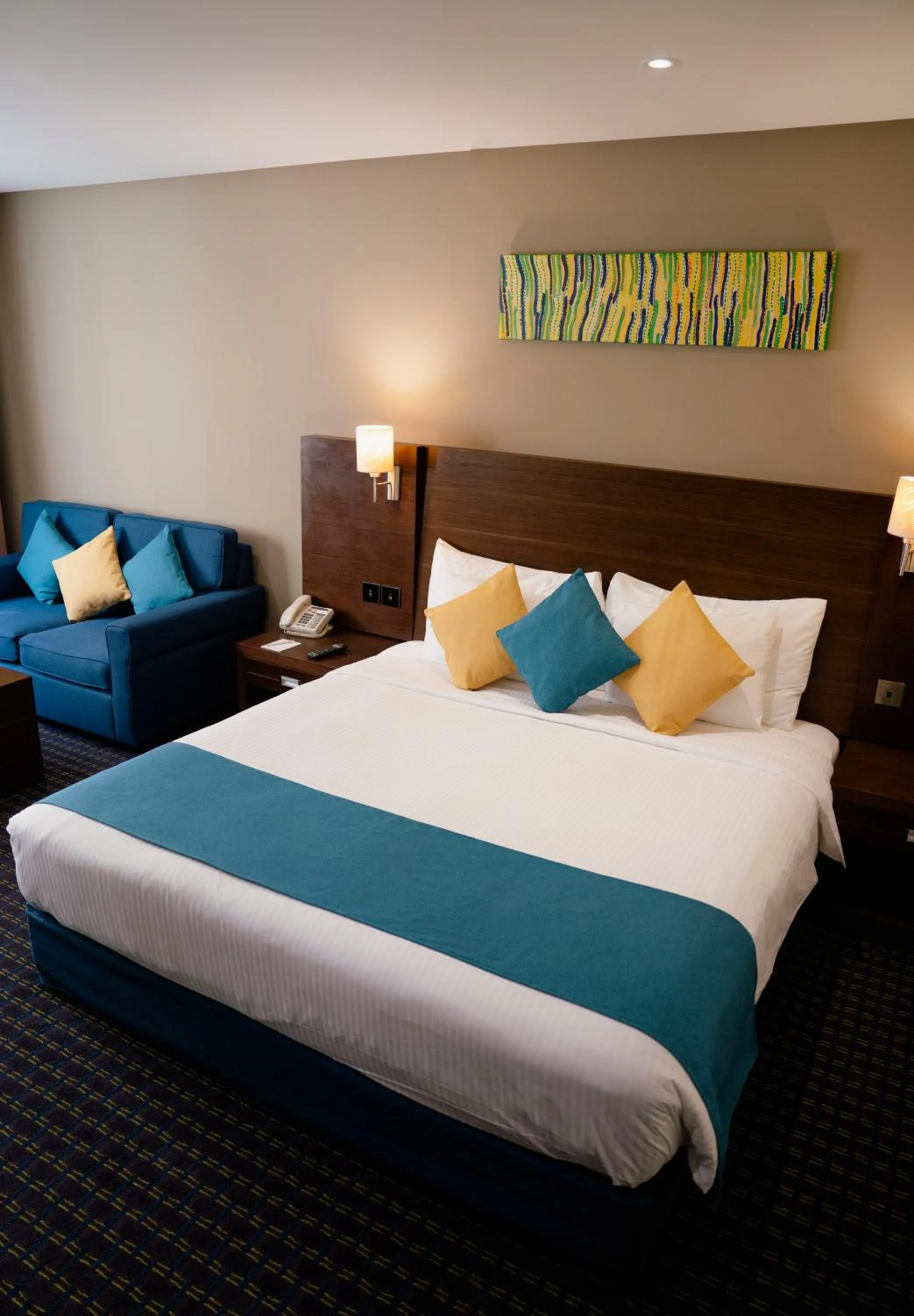 Bed in Best Western Premier Muscat