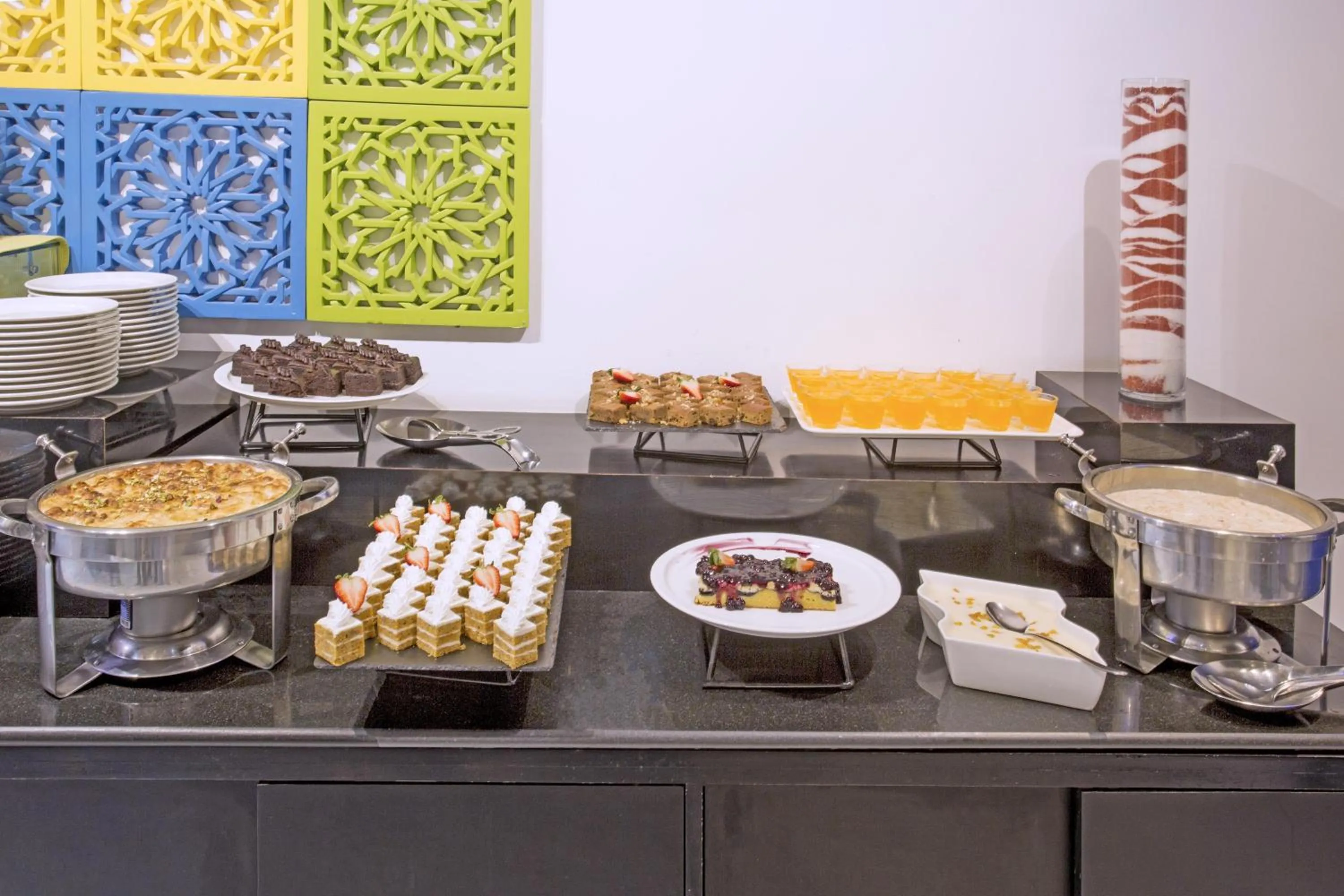 Lobby or reception in Best Western Premier Muscat