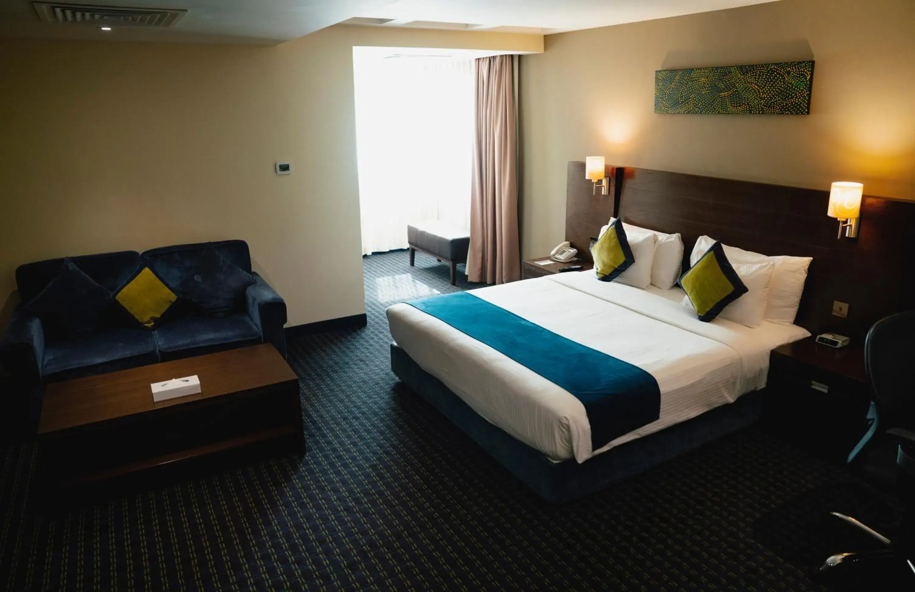 Superior King Room with City View - Smoking in Best Western Premier Muscat Superior King Room with City View - Smoking in Best Western Premier Muscat