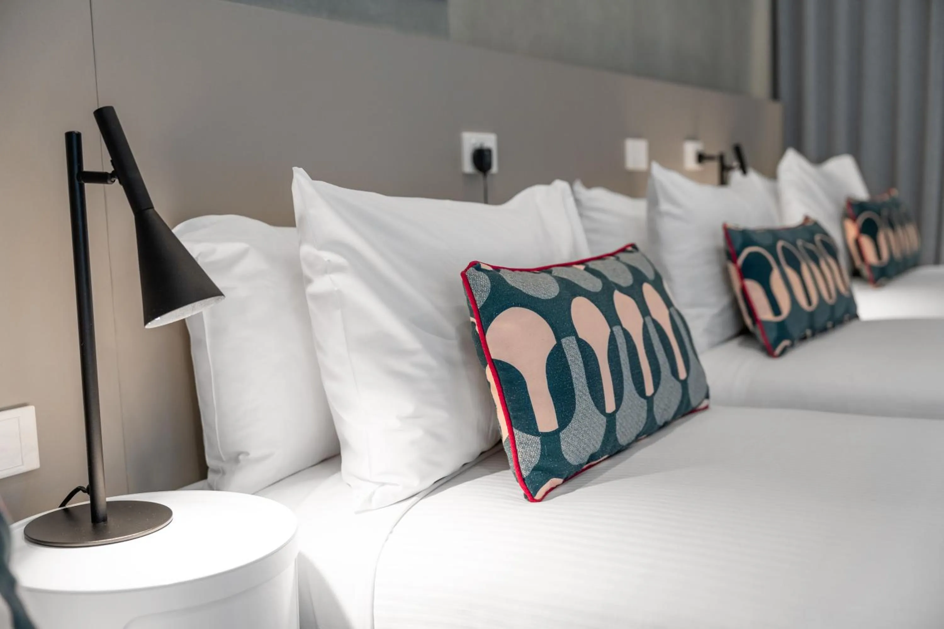 Bed in Veriu Green Square