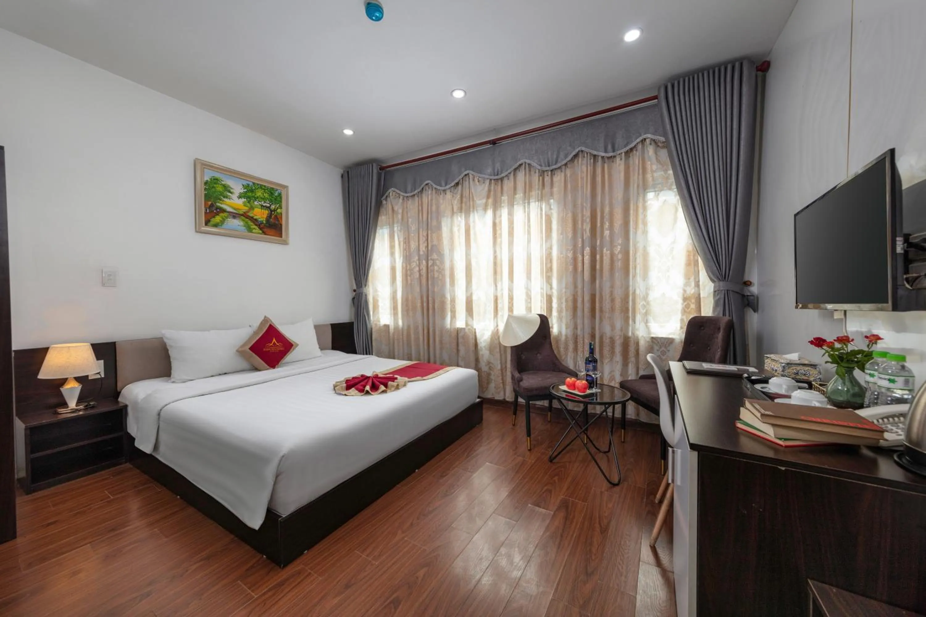 Bed in Hanoi Aria Central Hotel & Spa