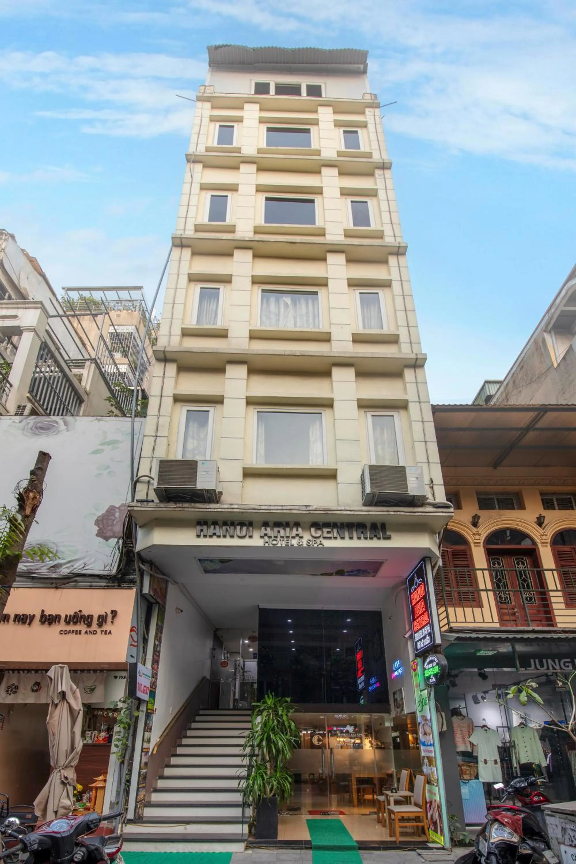 Property building in Hanoi Aria Central Hotel & Spa