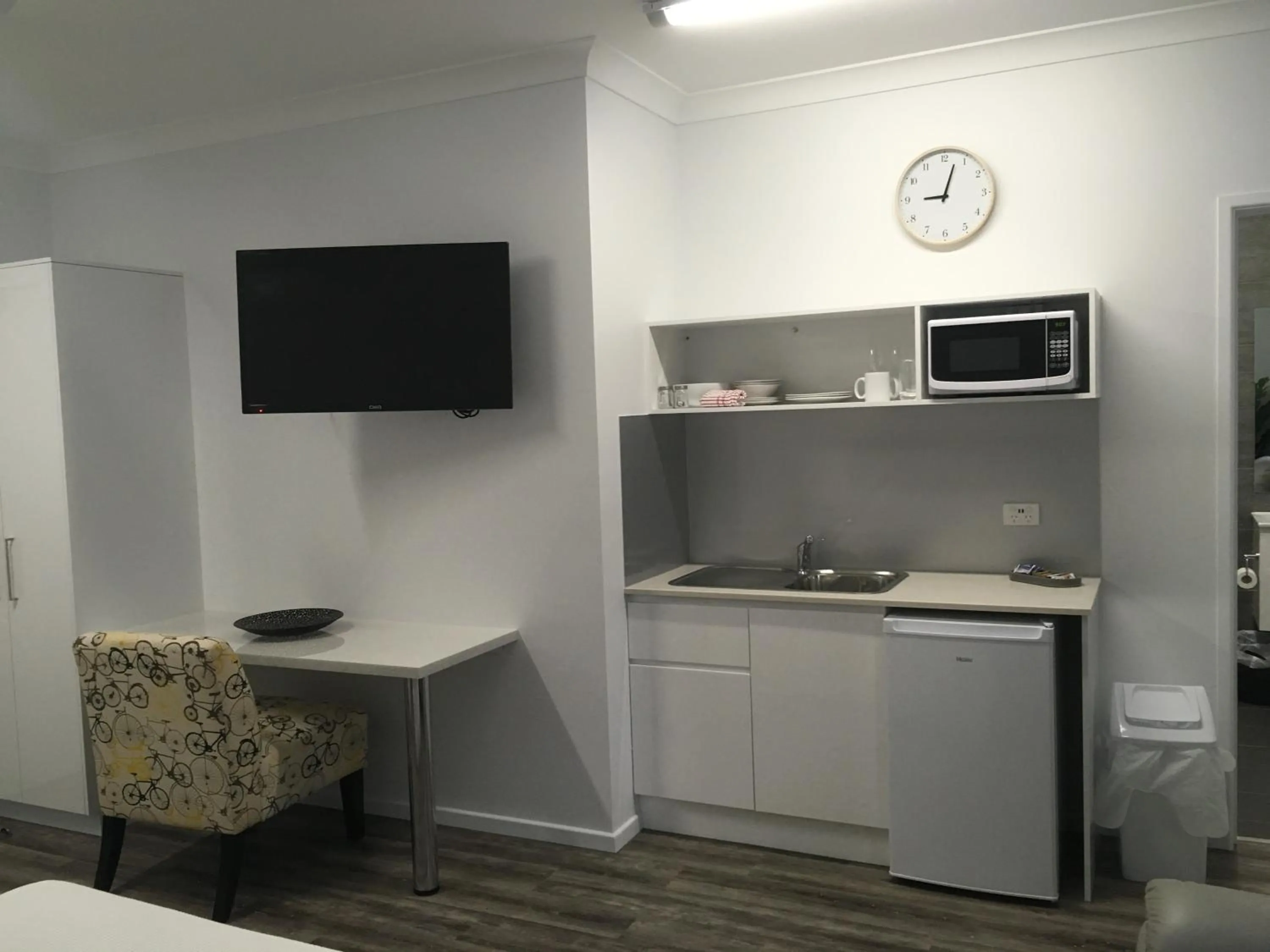 Kitchen or kitchenette in Escape On Lake